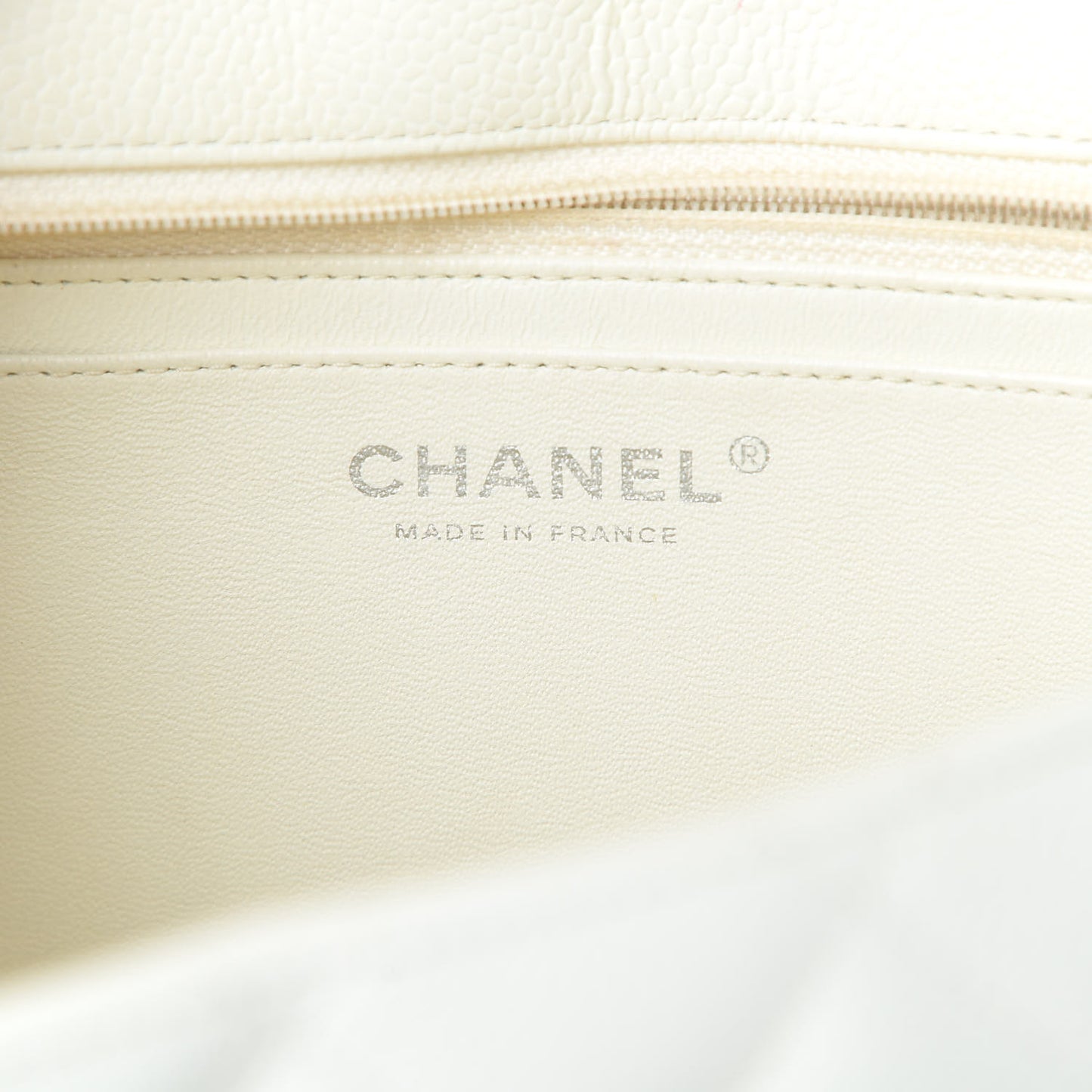 Caviar Quilted Jumbo Single Flap White