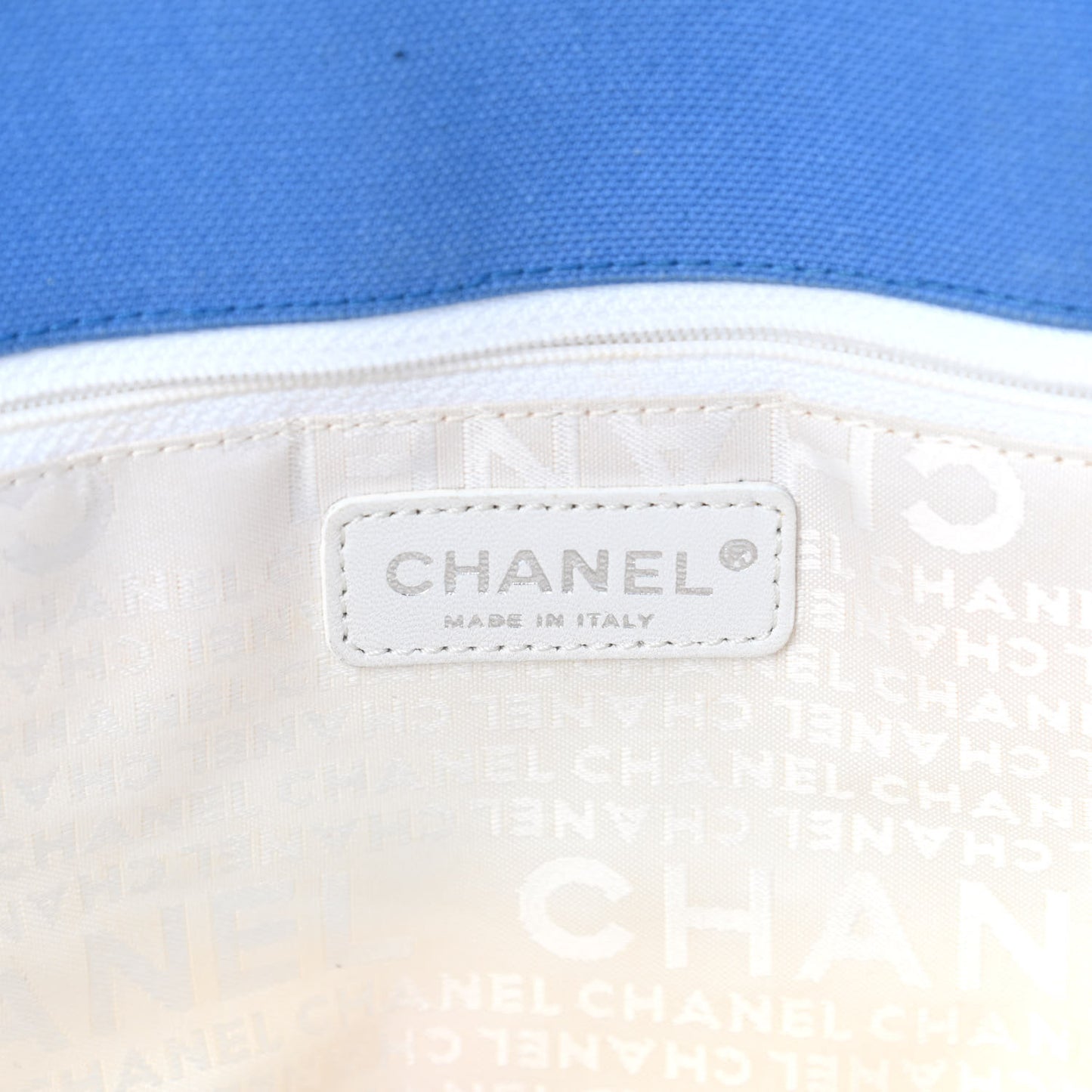 Canvas Quilted N°5 Shopping Tote Beige
