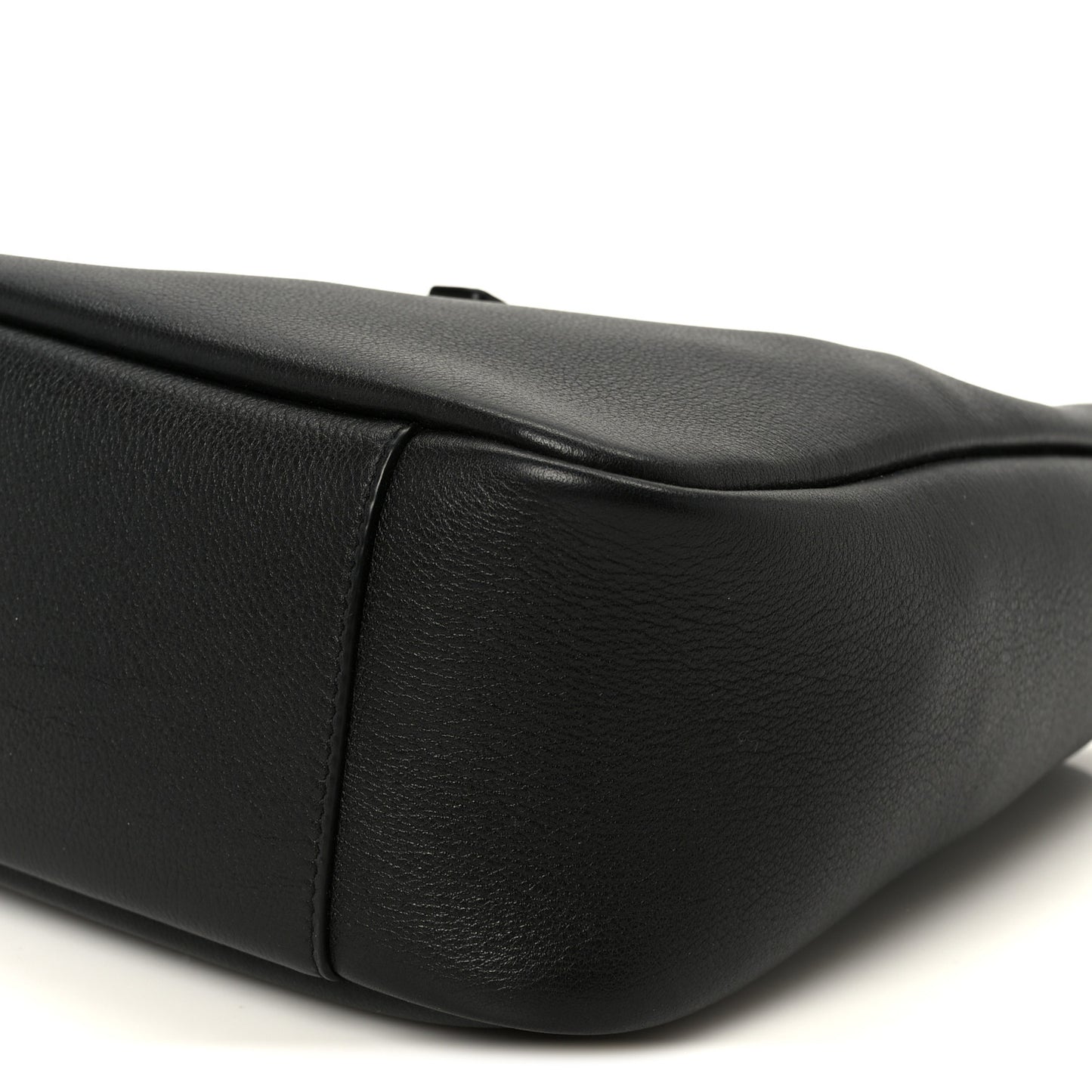 Smooth Calfskin Small Le 5 A 7 Soft Hobo Light Musk