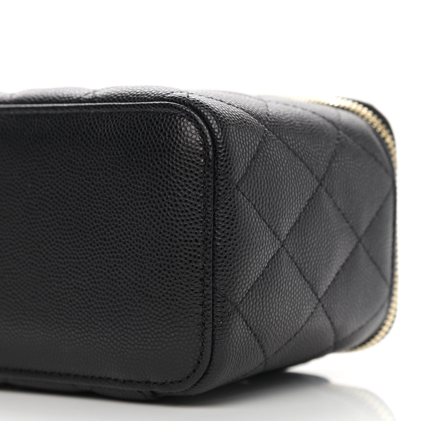 Caviar Quilted Small Vanity Case With Chain Black
