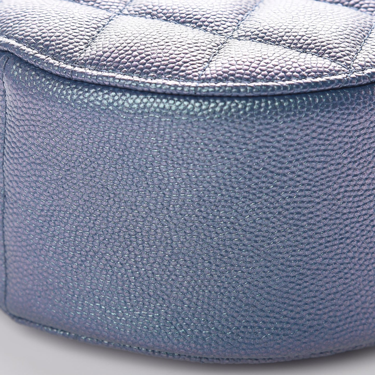 Iridescent Caviar Quilted Round Clutch With Chain Blue