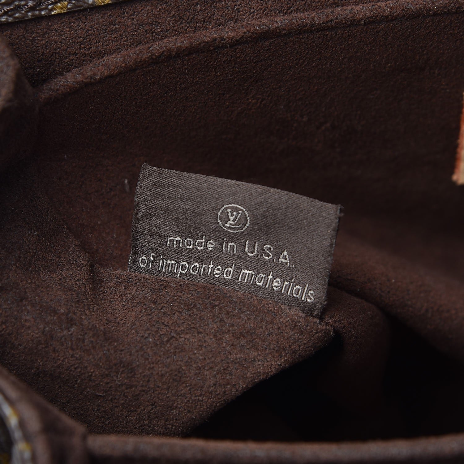 Louis Vuitton Monogram Pochette Metis 7 of 7