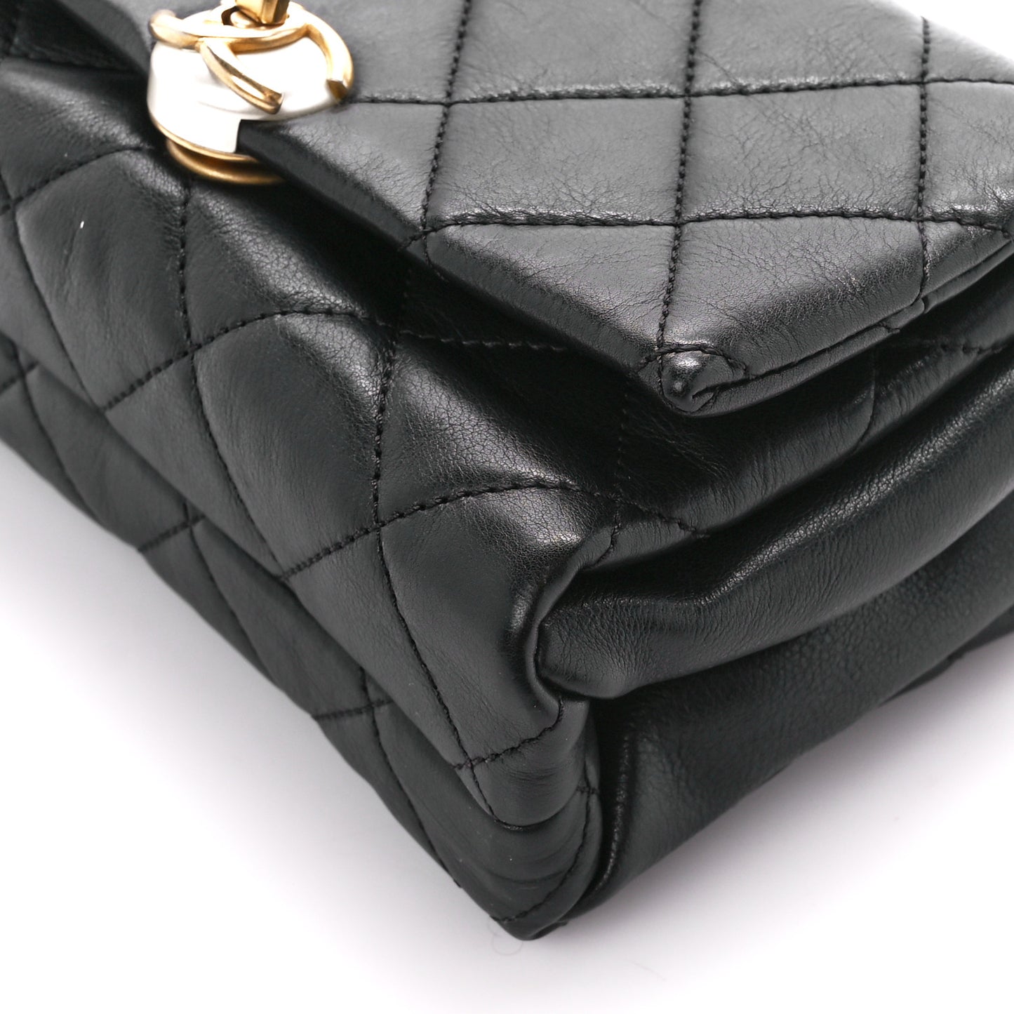 Calfskin Quilted Accordion Pearl CC Flap Bag Black Black