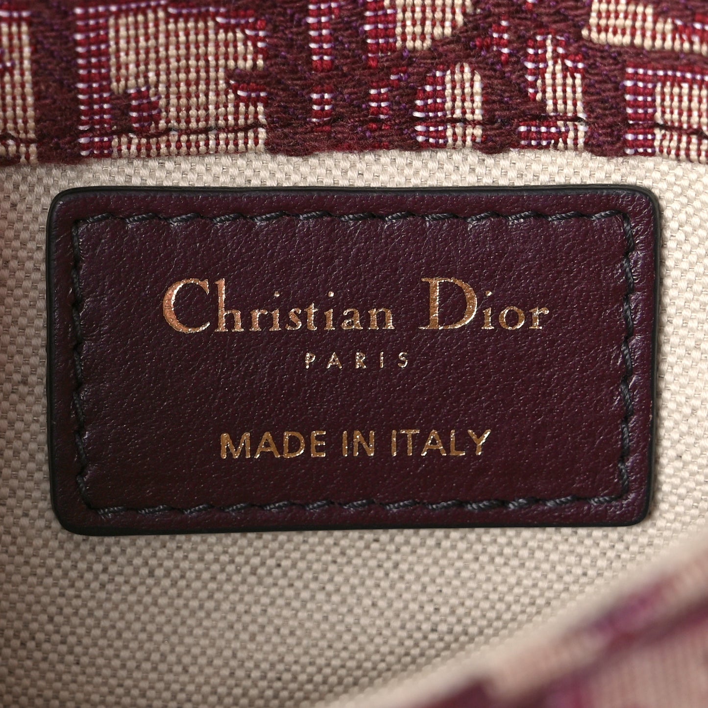 Oblique Saddle Pouch Bordeaux