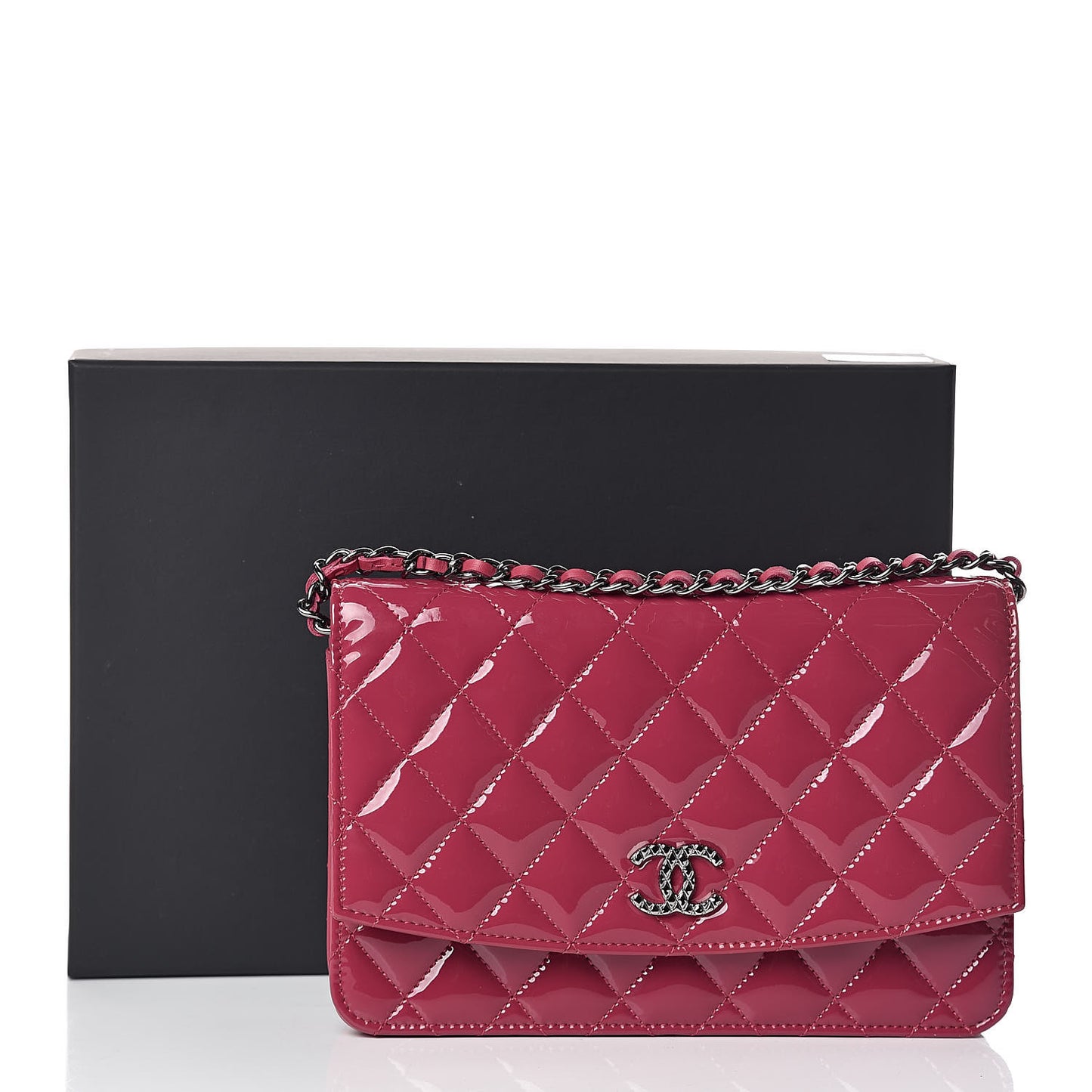 Patent Quilted Brilliant Wallet On Chain WOC Dark Pink