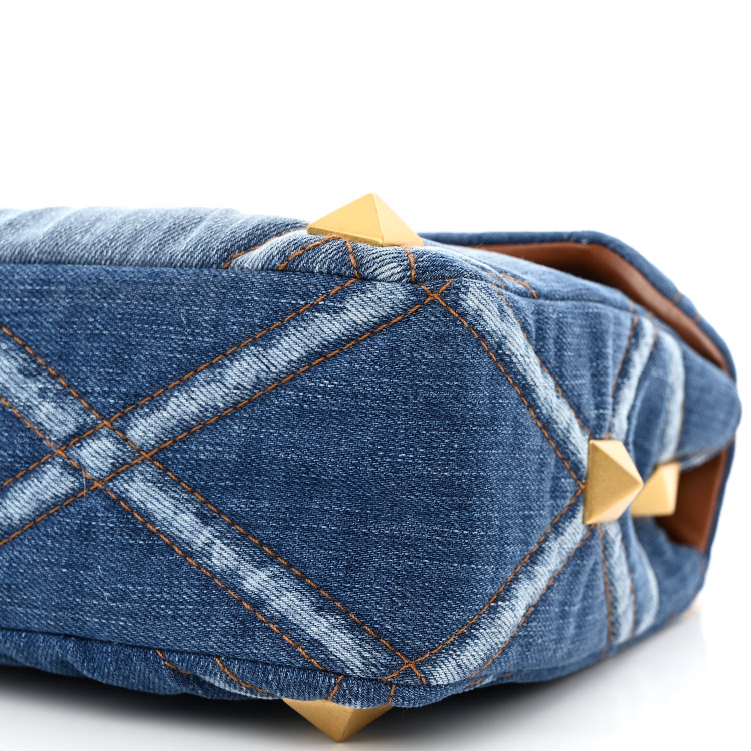 Valentino Garavani Denim Large Roman Stud Shoulder Bag Light Denim Selleria 9 of 9