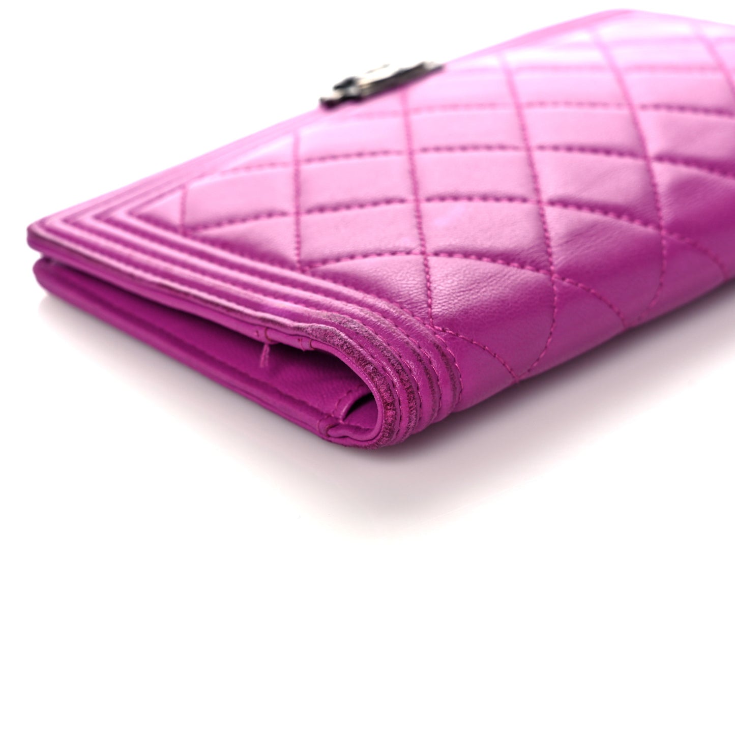 Lambskin Quilted Boy Yen Wallet Pink