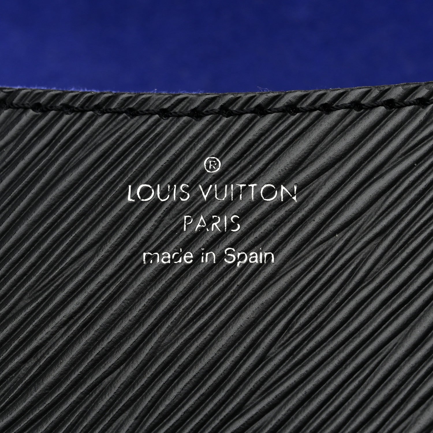 Louis Vuitton Epi Buci Crossbody Black 6 of 9