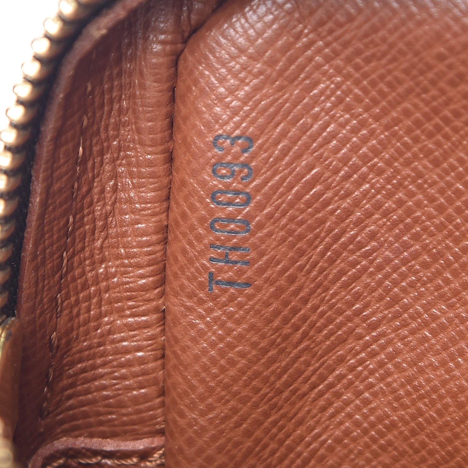 Louis Vuitton Monogram Amazone 8 of 13