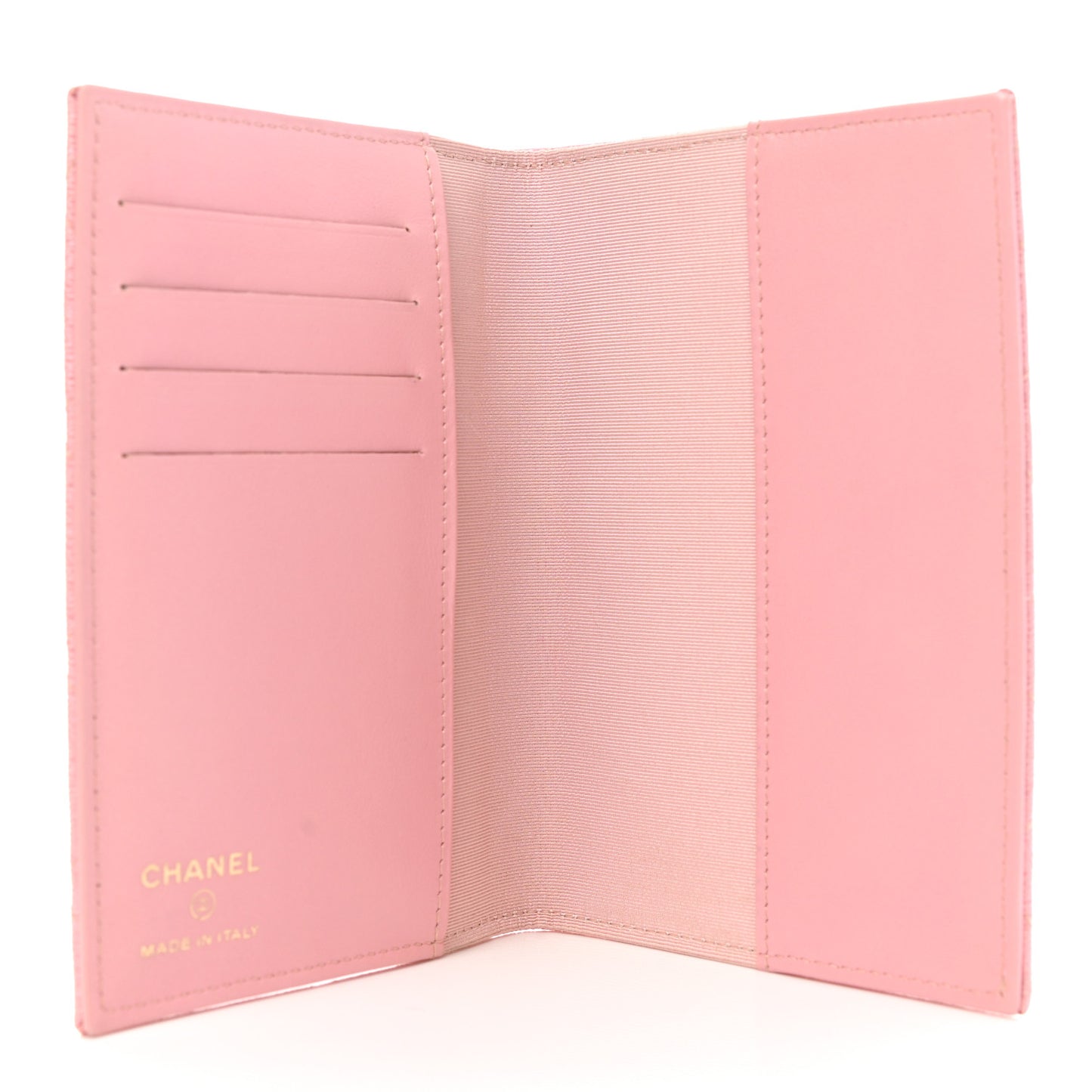 Iridescent Caviar Quilted Passport Holder Pink