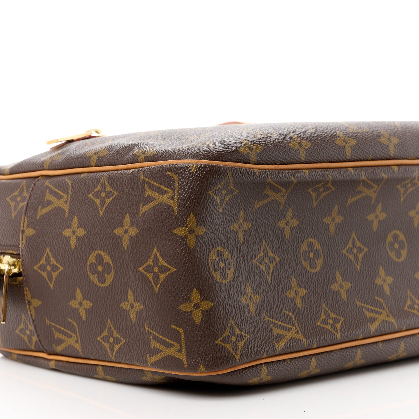 Monogram Cite GM