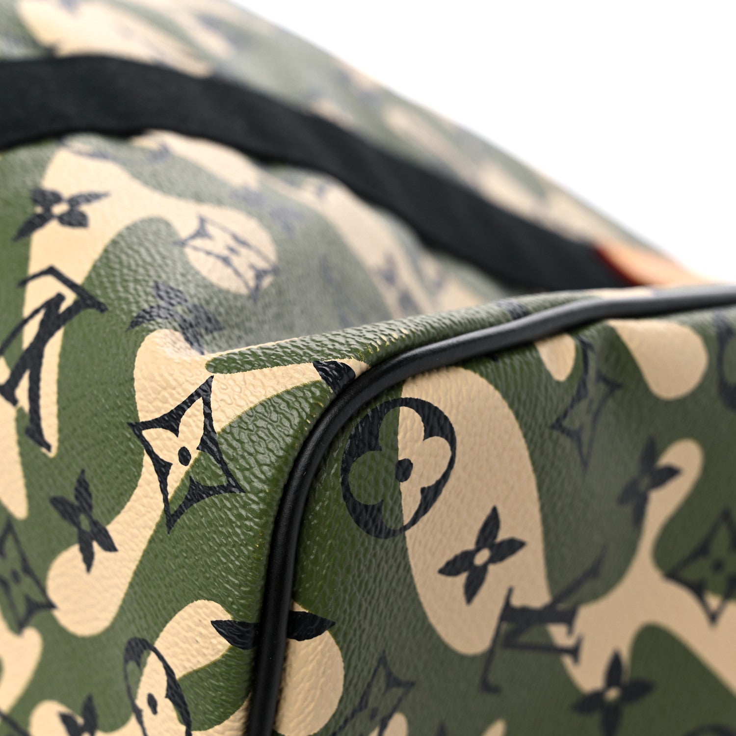 Louis Vuitton Monogramouflage Speedy 35 11 of 15
