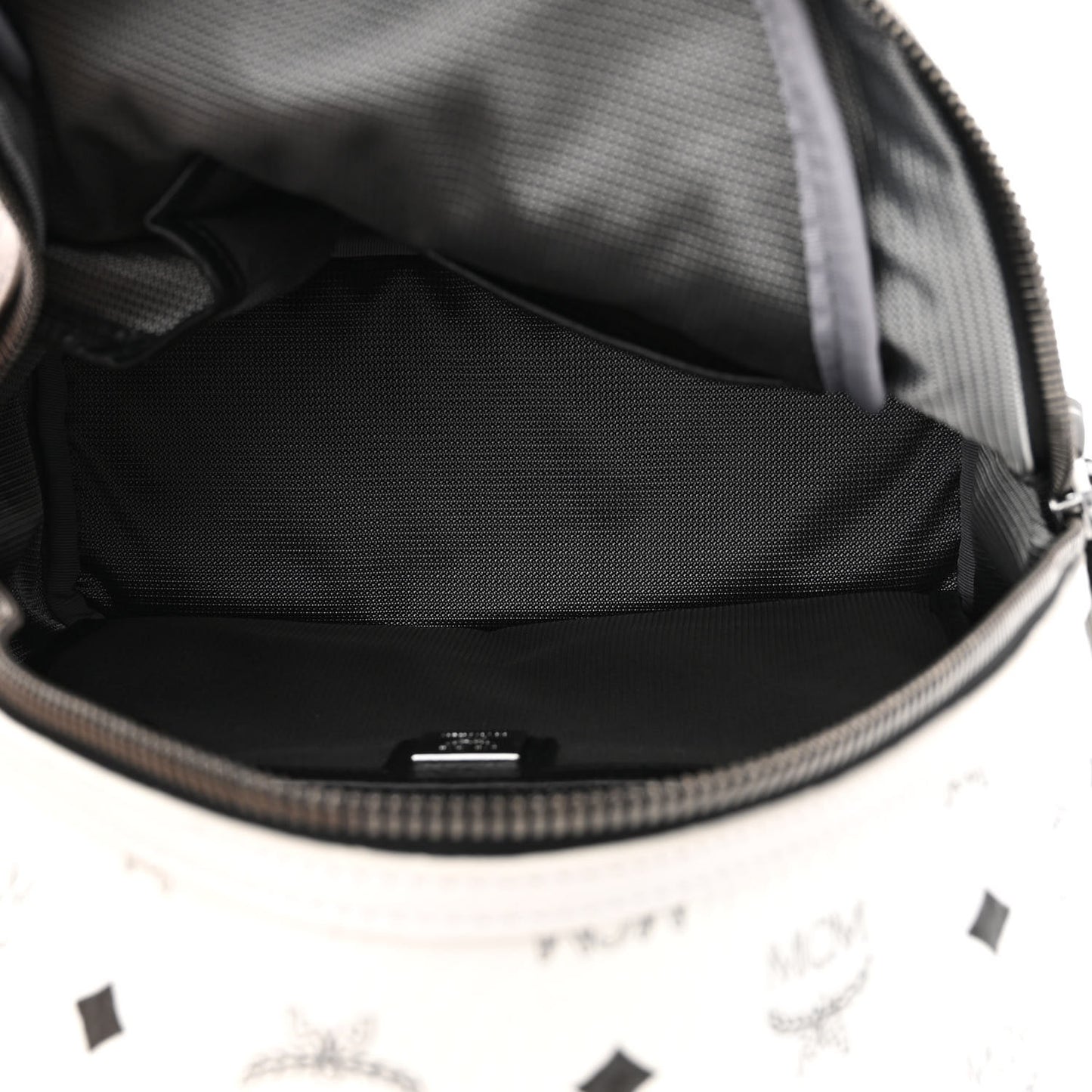 Visetos Small Side Stud Stark Backpack White