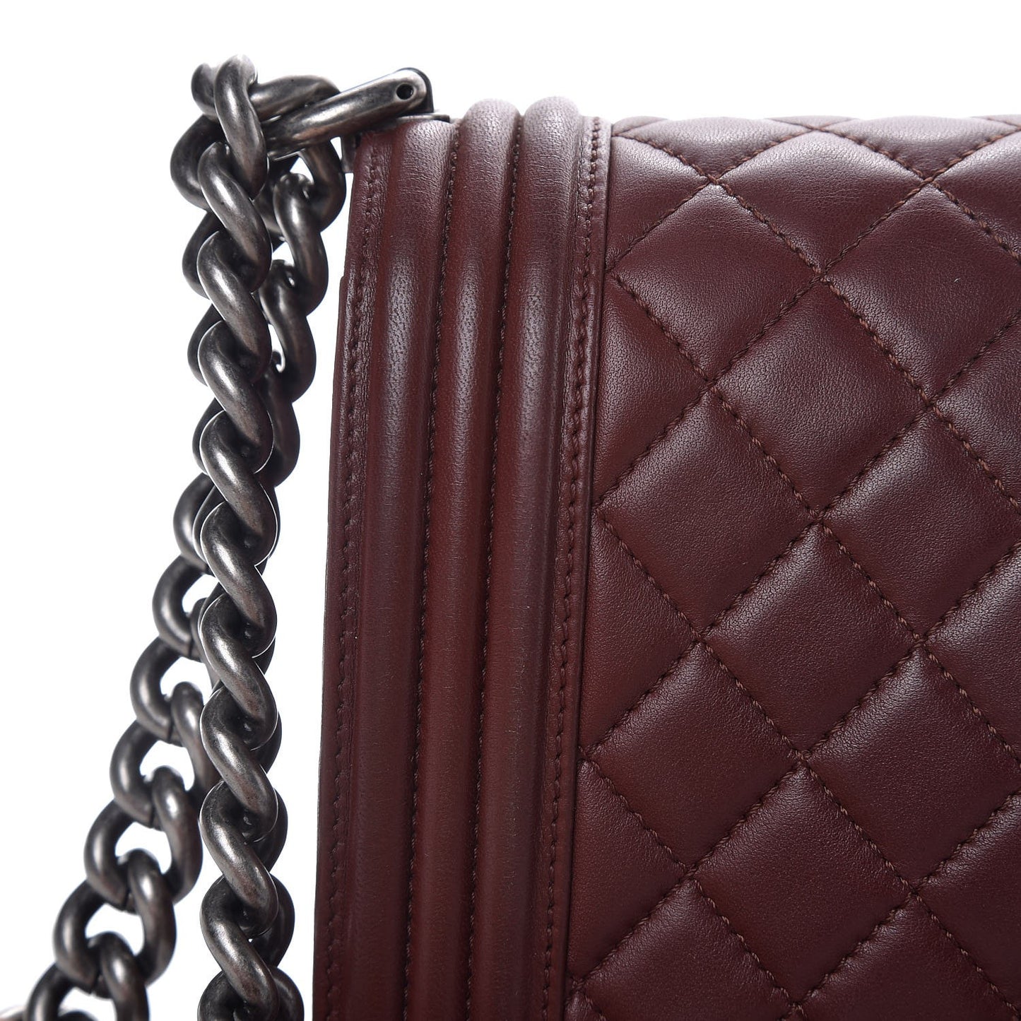 Lambskin Quilted Medium Boy Flap Burgundy