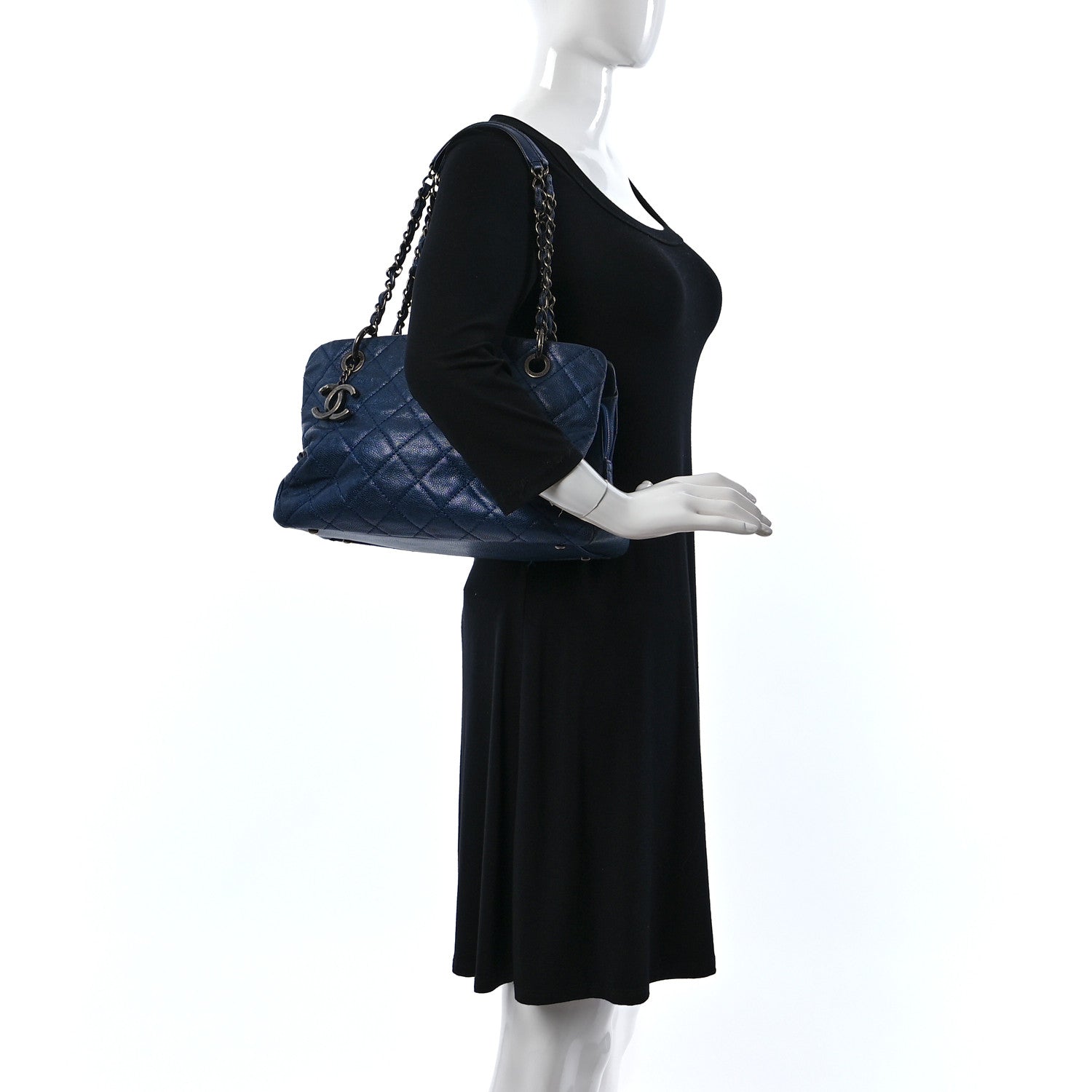 Chanel Iridescent Caviar Quilted Chic Shopping Tote Dark Blue 2 of 7