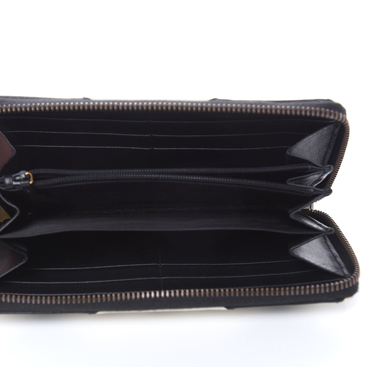 Gucci Calfskin Matelasse GG Marmont Zip Around Wallet Black White 5 of 8