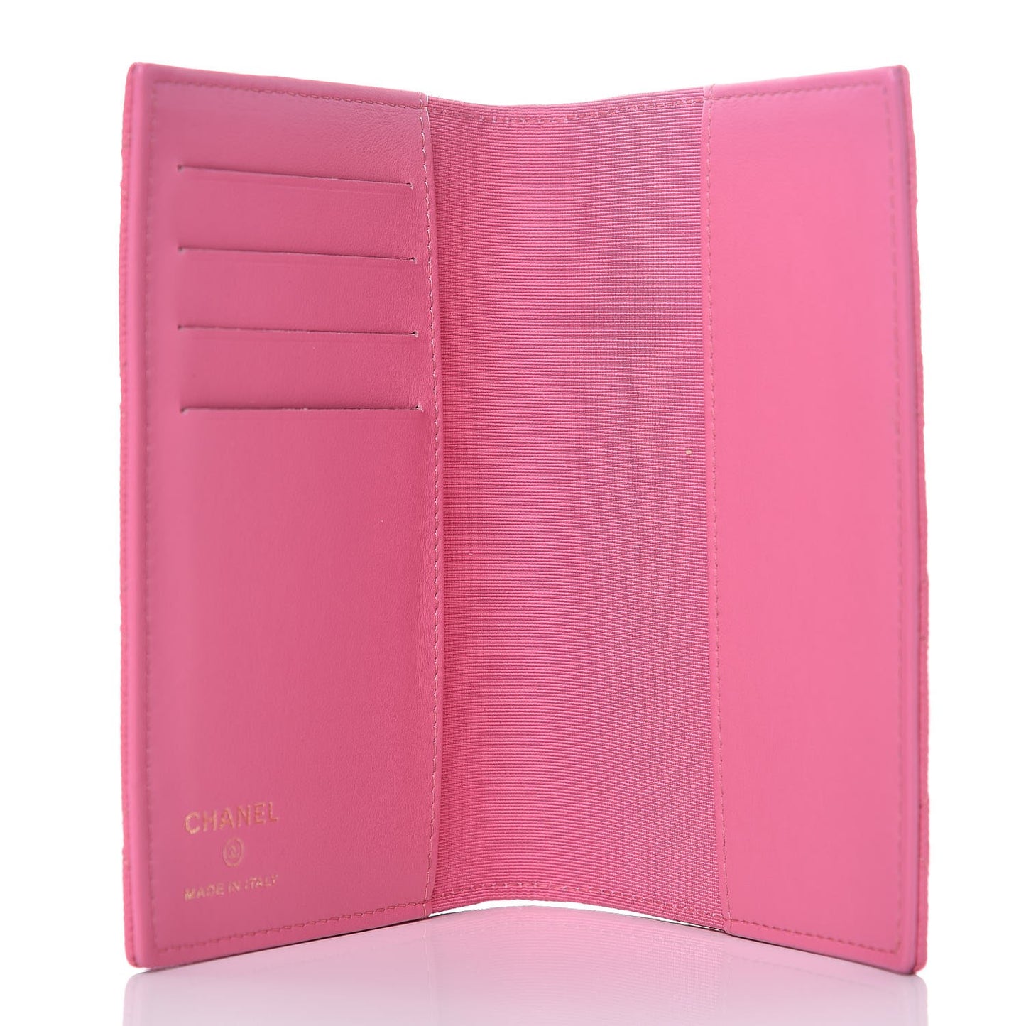 Caviar Quilted Passport Holder Pink