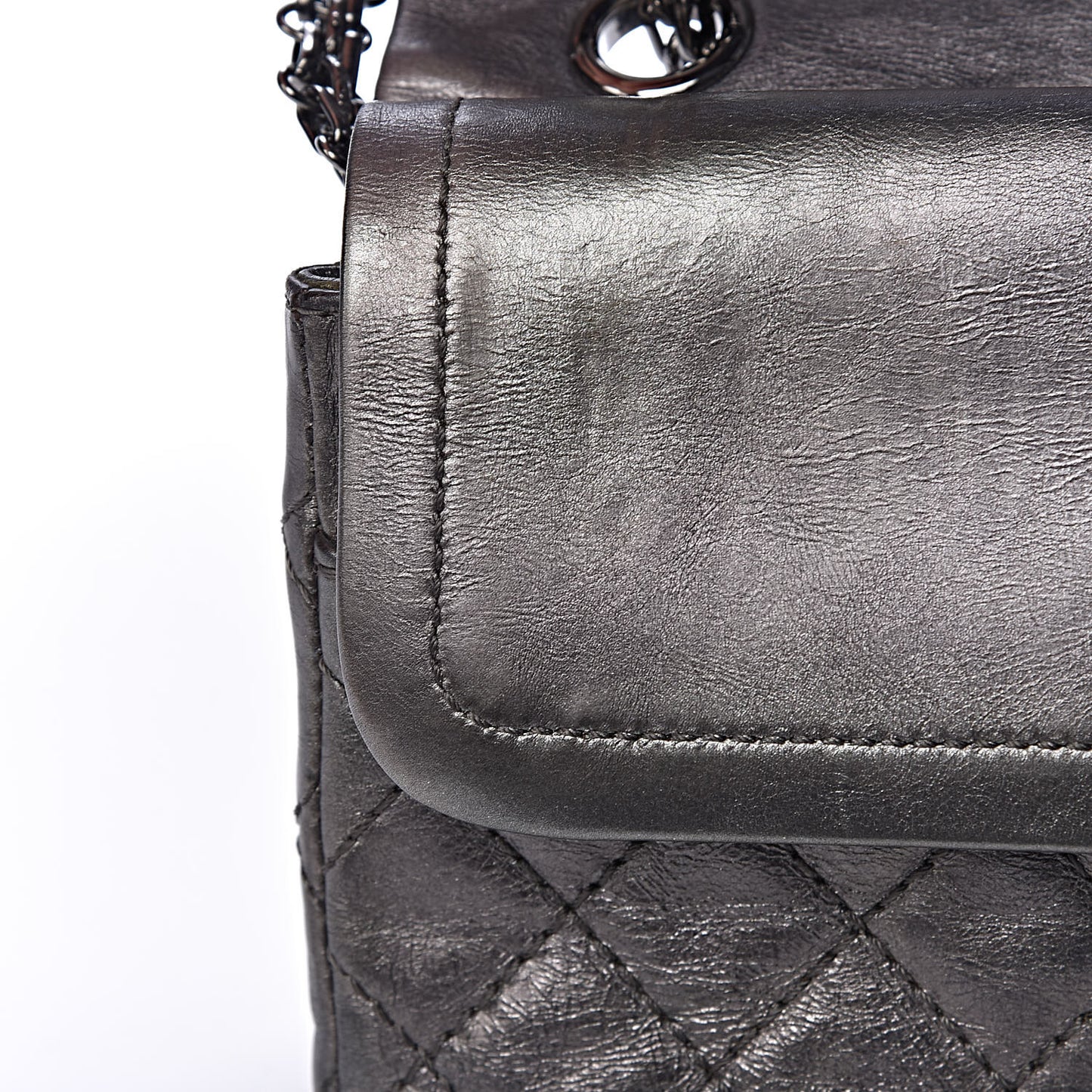 Metallic Aged Calfskin Quilted 2.55 Reissue 225 Flap Dark Silver