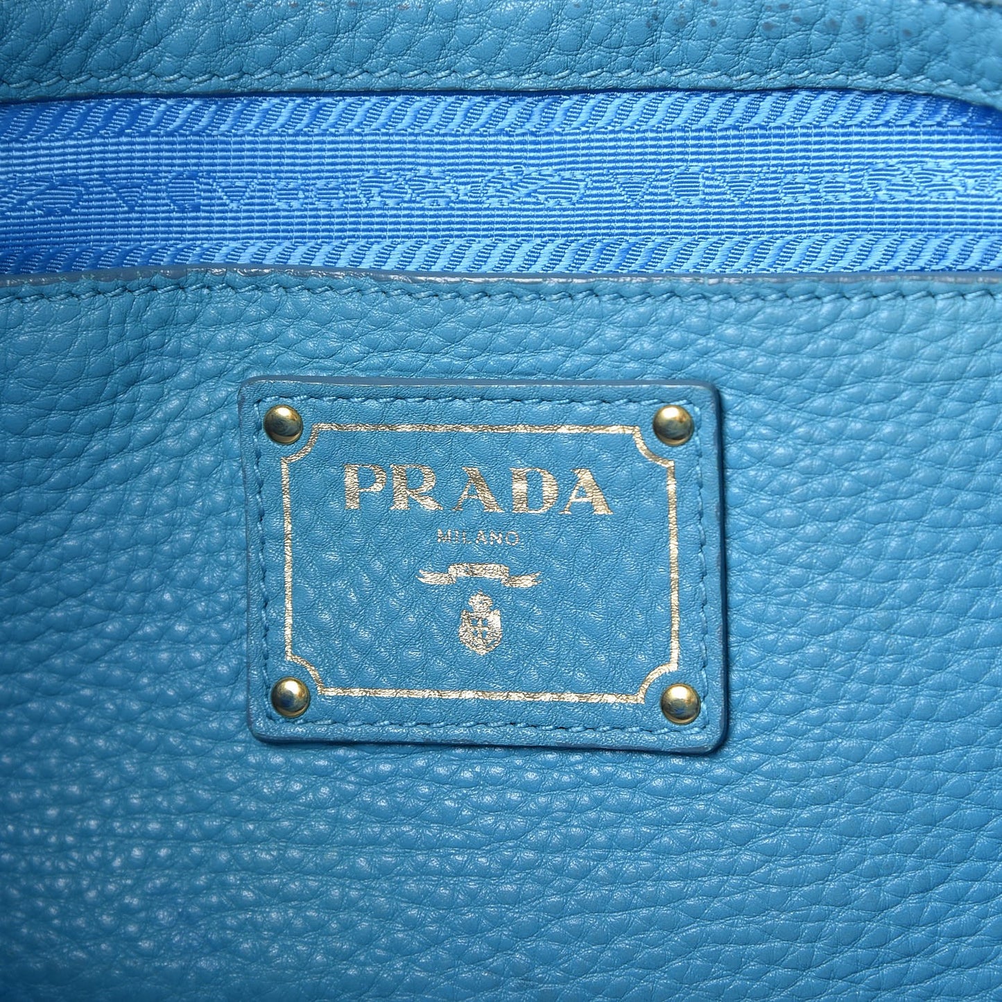 Vitello Daino Side Pocket Shoulder Bag Marine