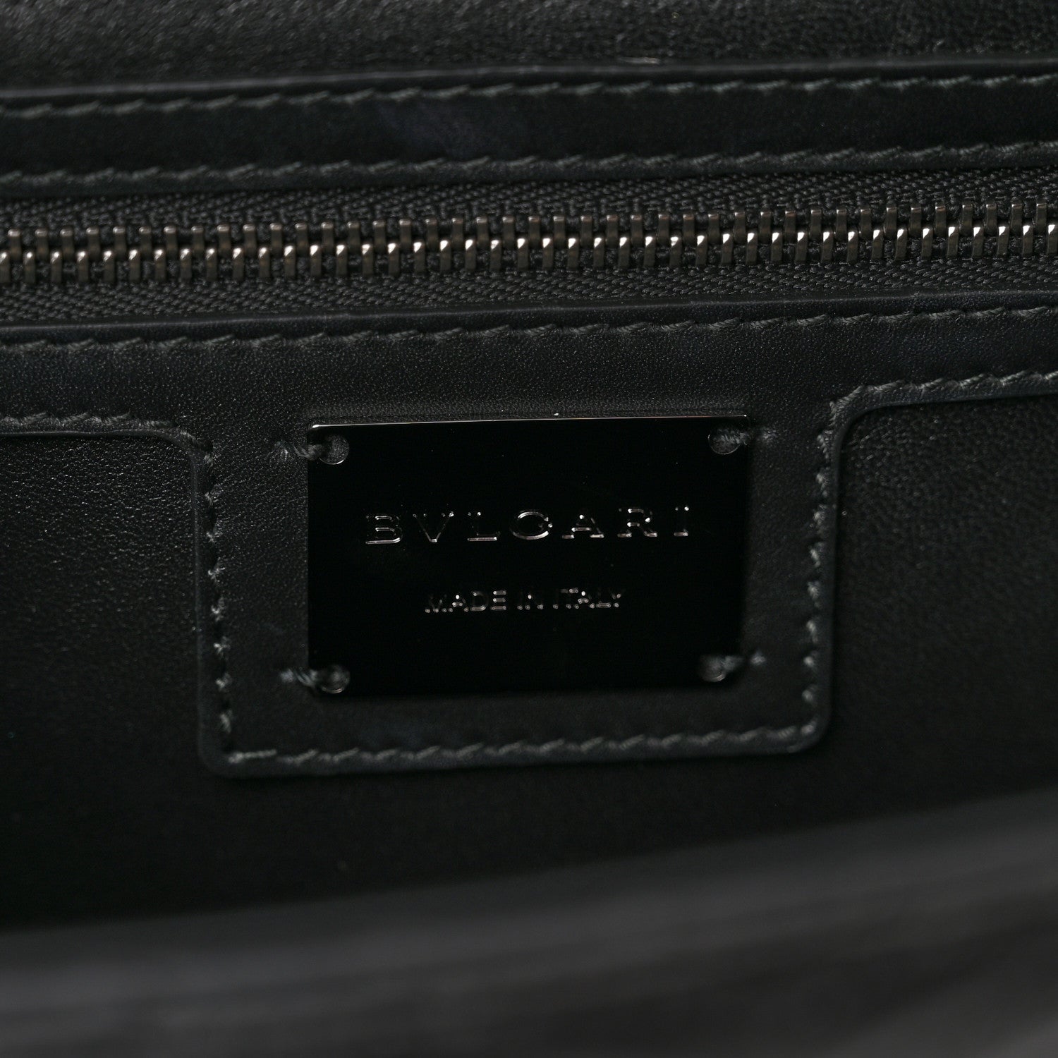 Bulgari Quilted Nappa Smooth Calfskin Serpenti Forever Diamond Blast Shoulder Bag Black 6 of 8