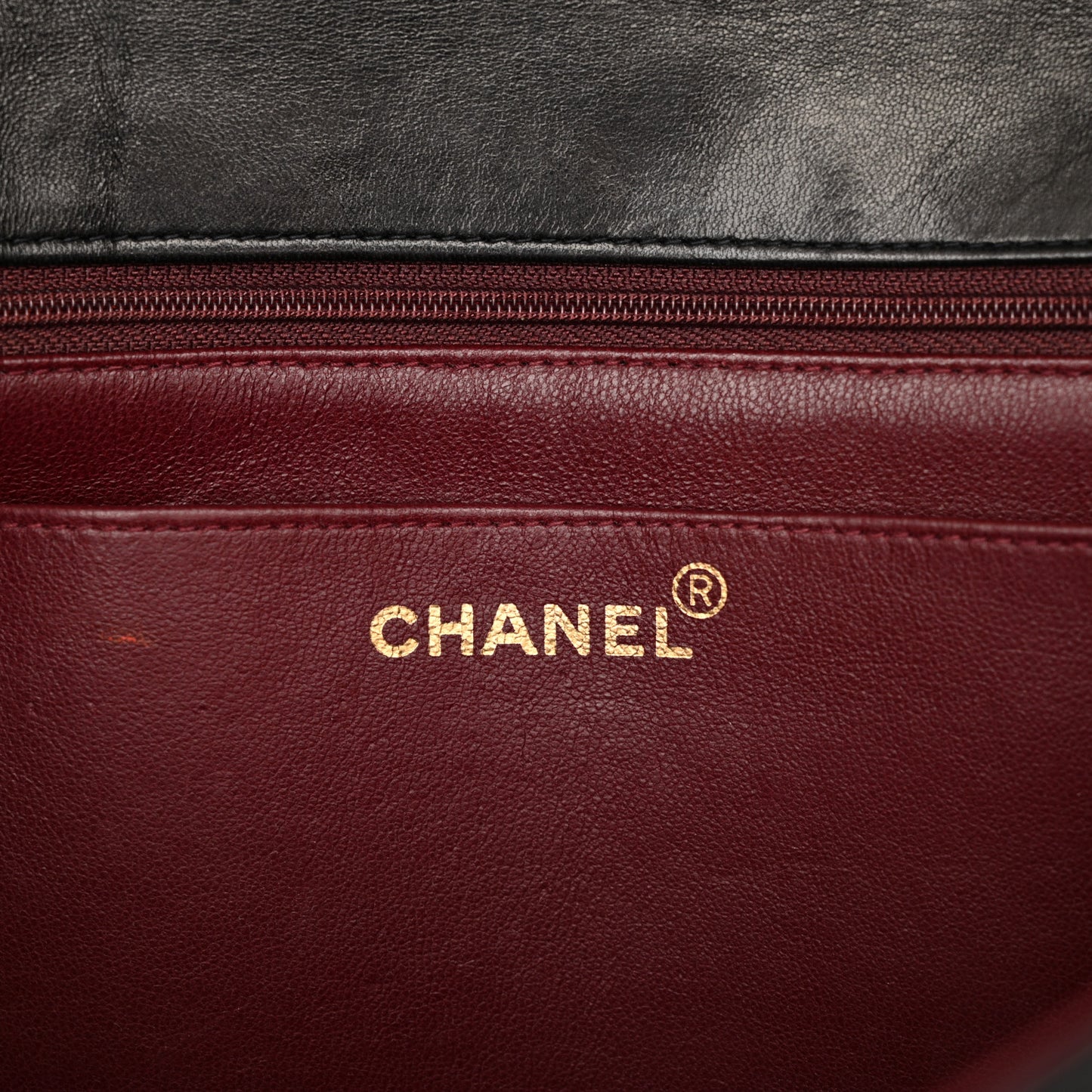 Lambskin Horizontal Quilt Jumbo Single Flap Black