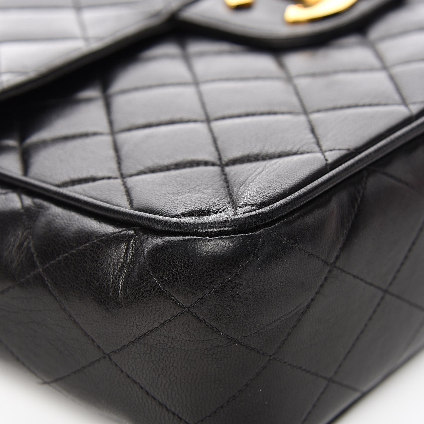 Lambskin Quilted Jumbo Single Flap Black