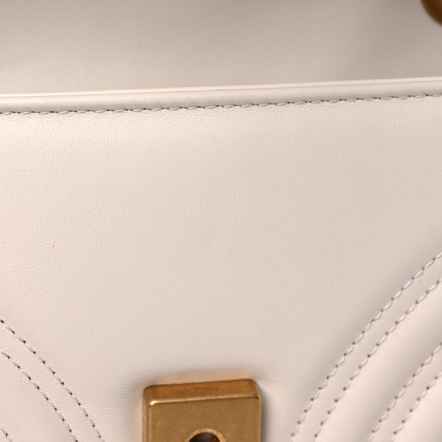 Gucci Calfskin Matelasse Mini GG Marmont Shoulder Bag White 11 of 12