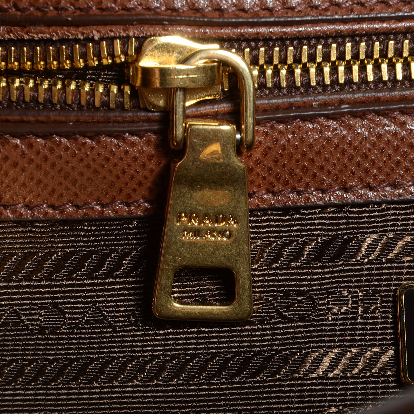 Saffiano Cuir Brevetto Satchel Palissandro