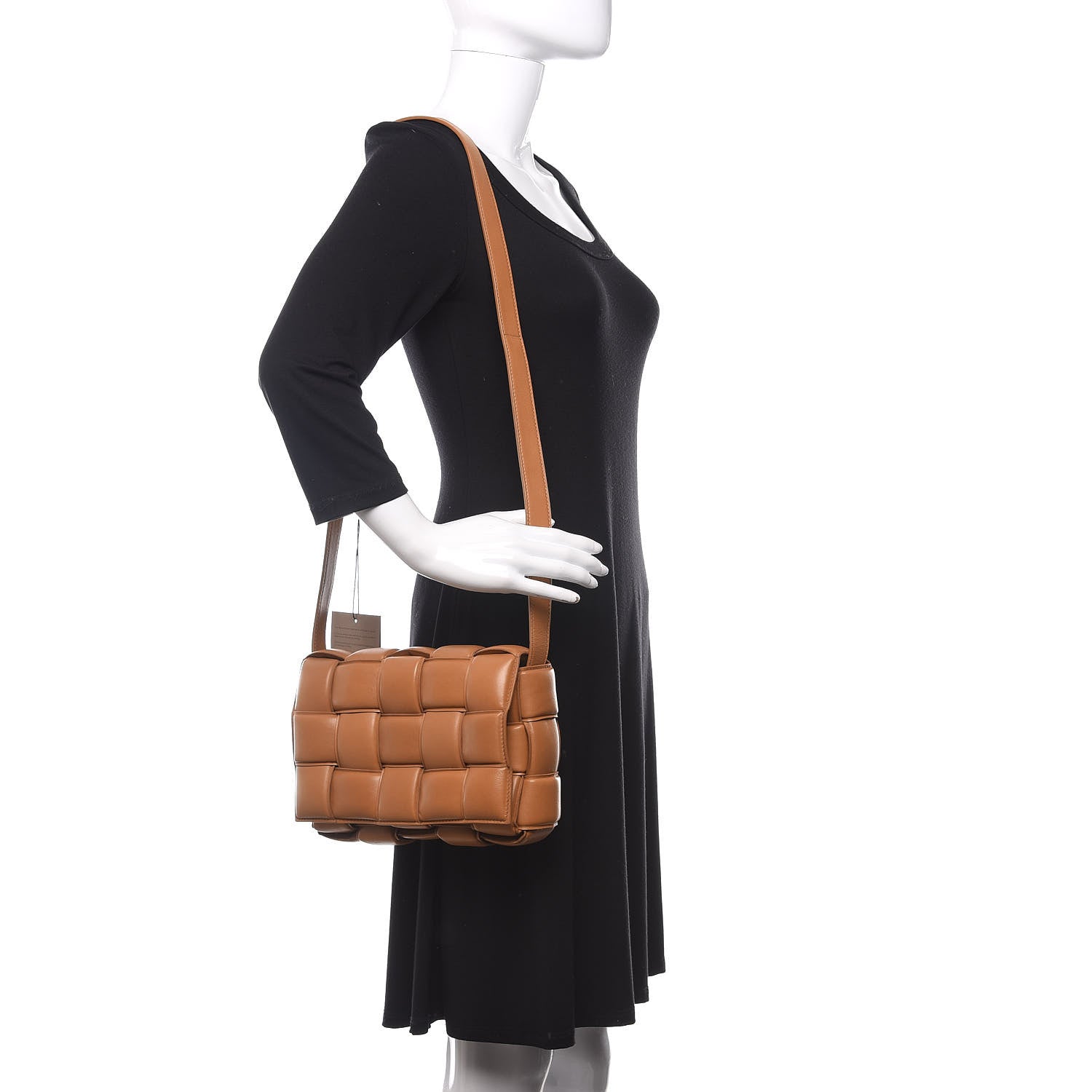 バッグ BOTTEGA VENETA Bottega Veneta Nappa Maxi Intreccio Padded Cassette Crossbody Bag