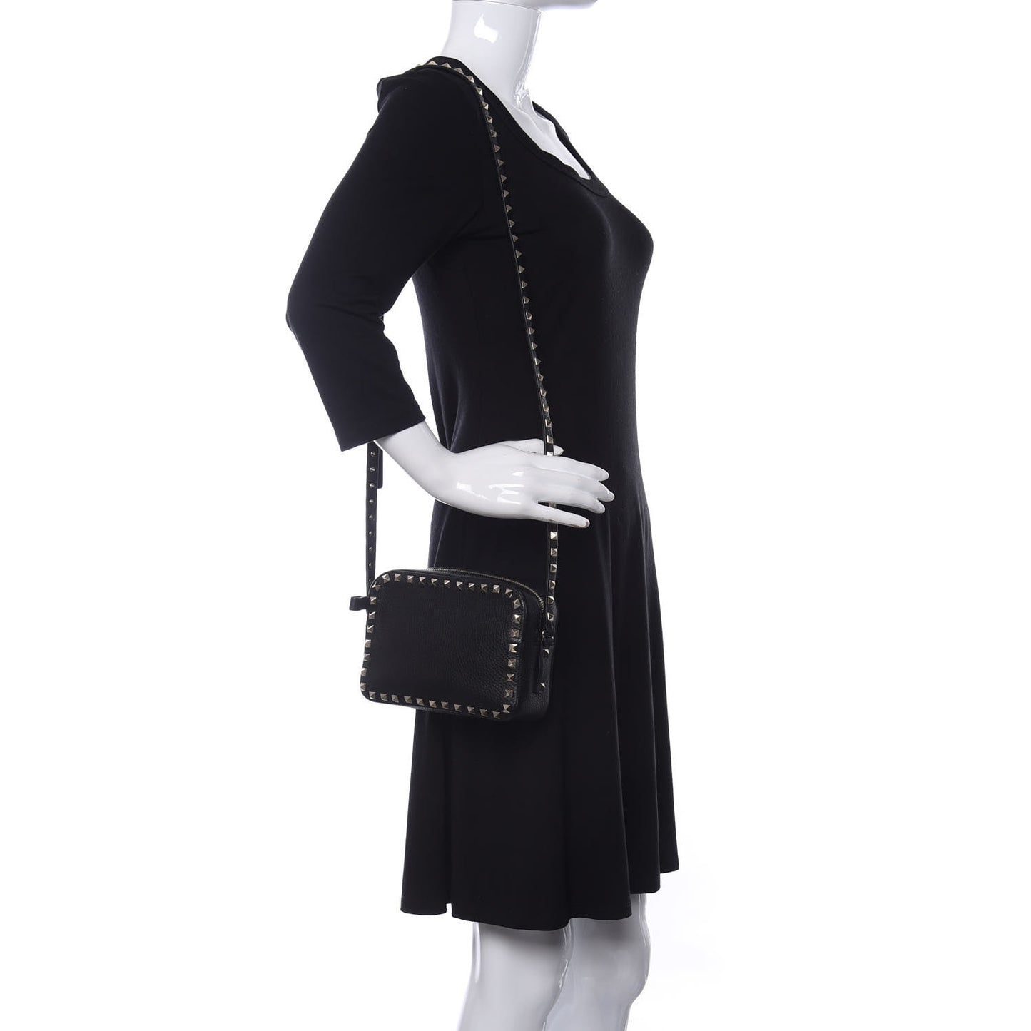 Pebbled Calfskin Rockstud Camera Crossbody Bag Black