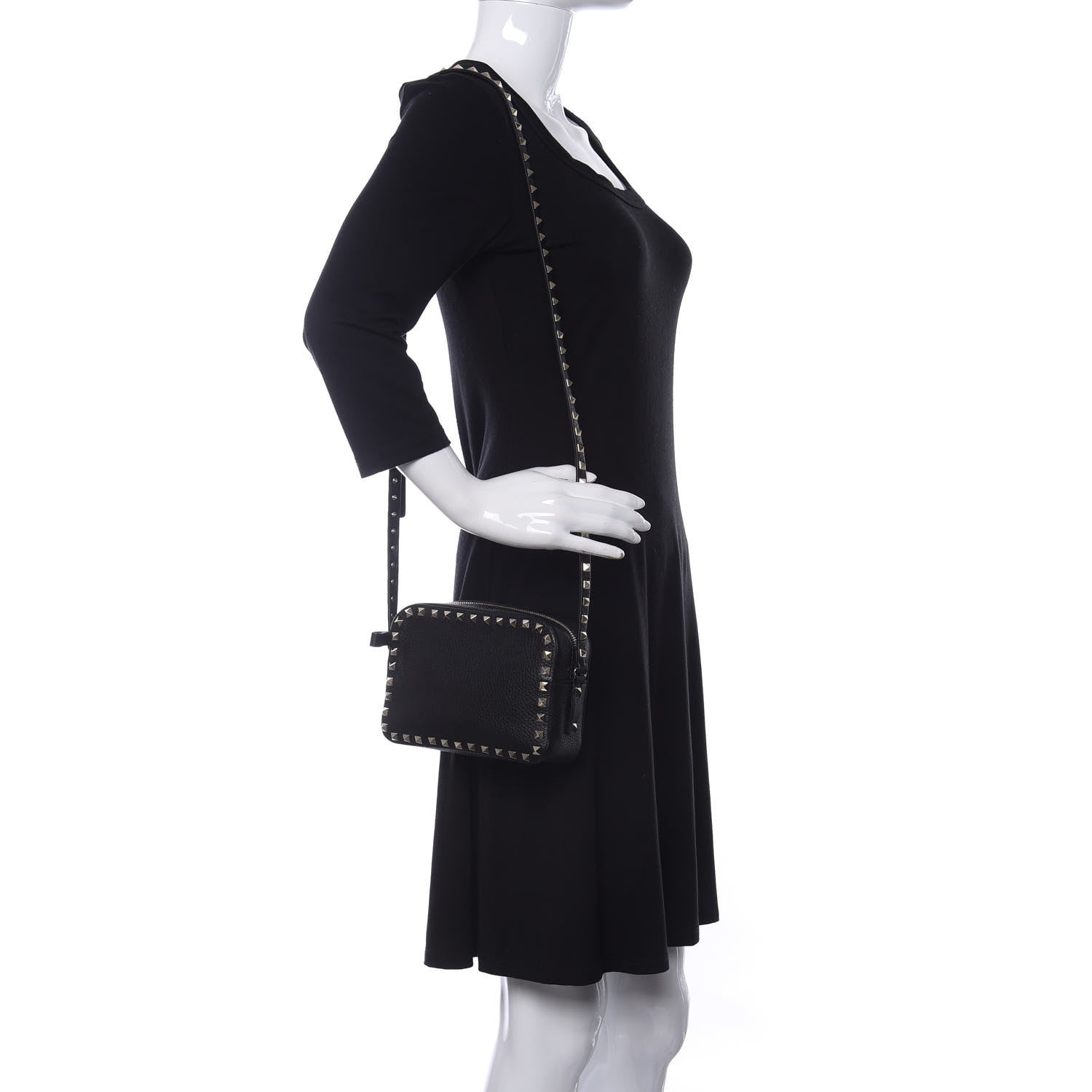 Valentino Garavani Pebbled Calfskin Rockstud Camera Crossbody Bag Black 2 of 9