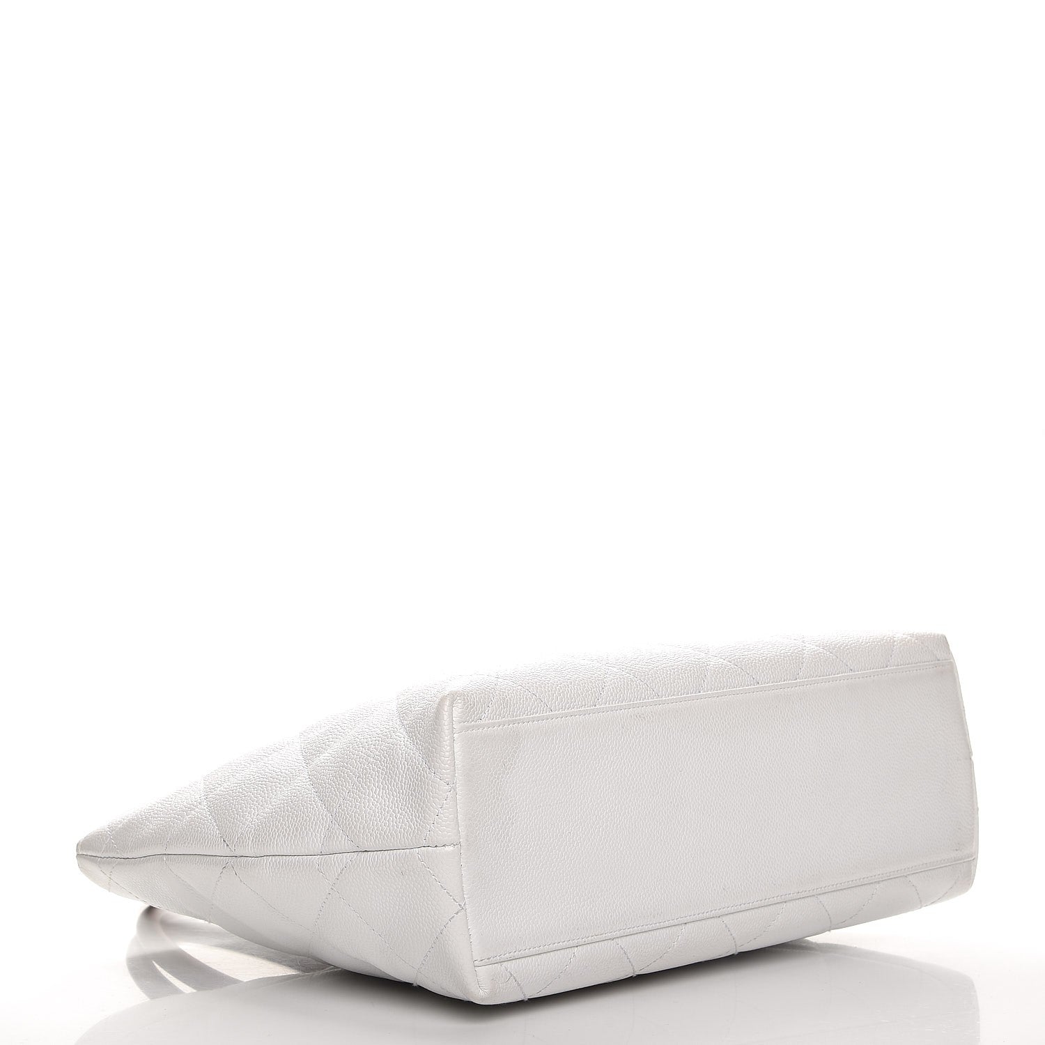 Chanel Caviar CC Wood Handle Tote White 4 of 15