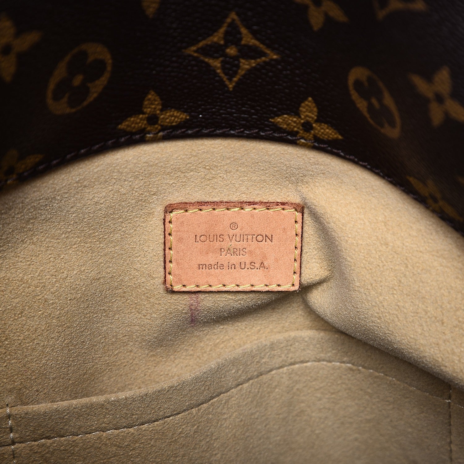 Louis Vuitton Monogram Artsy MM 6 of 9