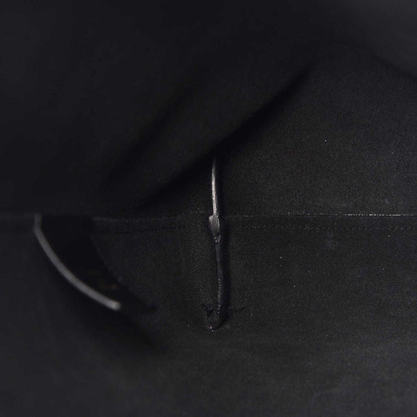 Calfskin Medium Shopping Tote Black