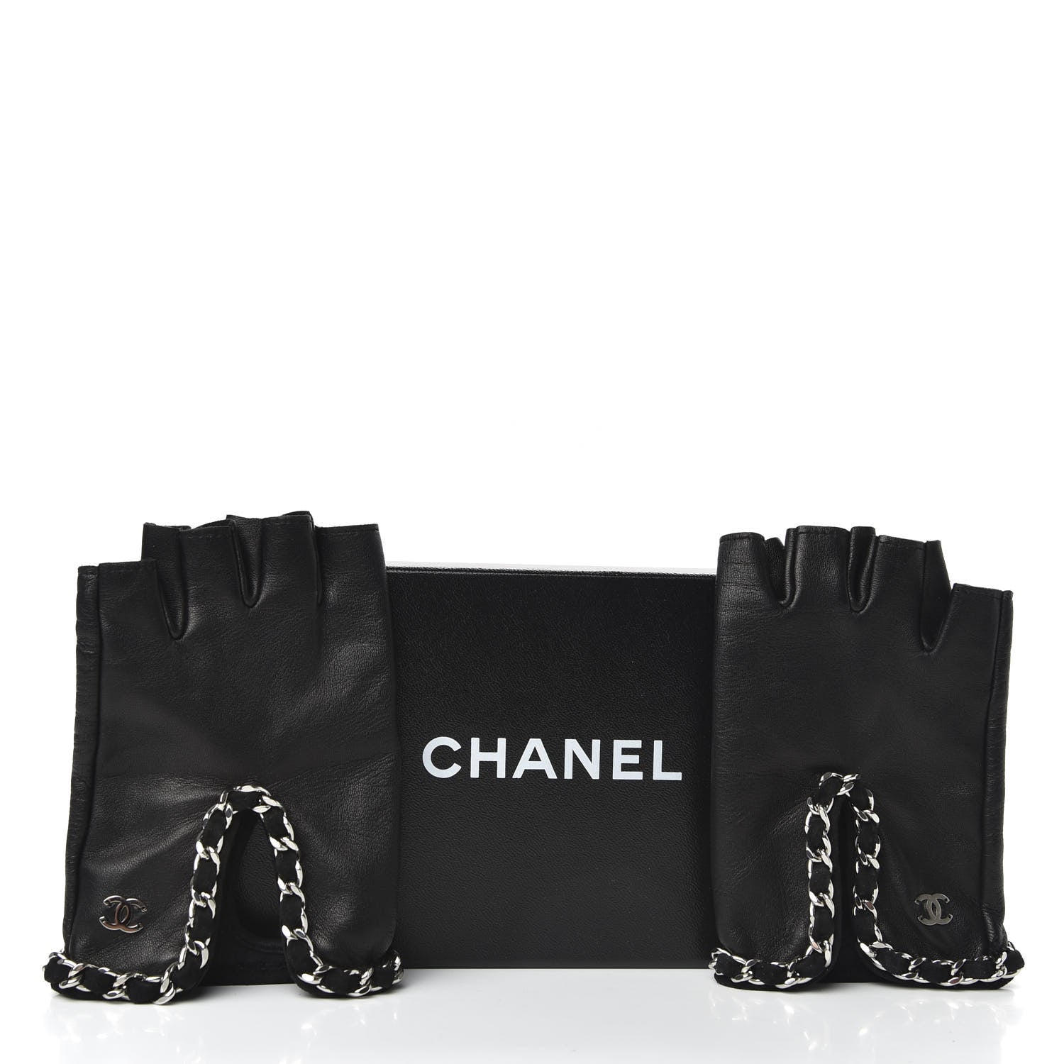 Chanel Lambskin Fingerless Chain CC Gloves 7.5 Black 6 of 6
