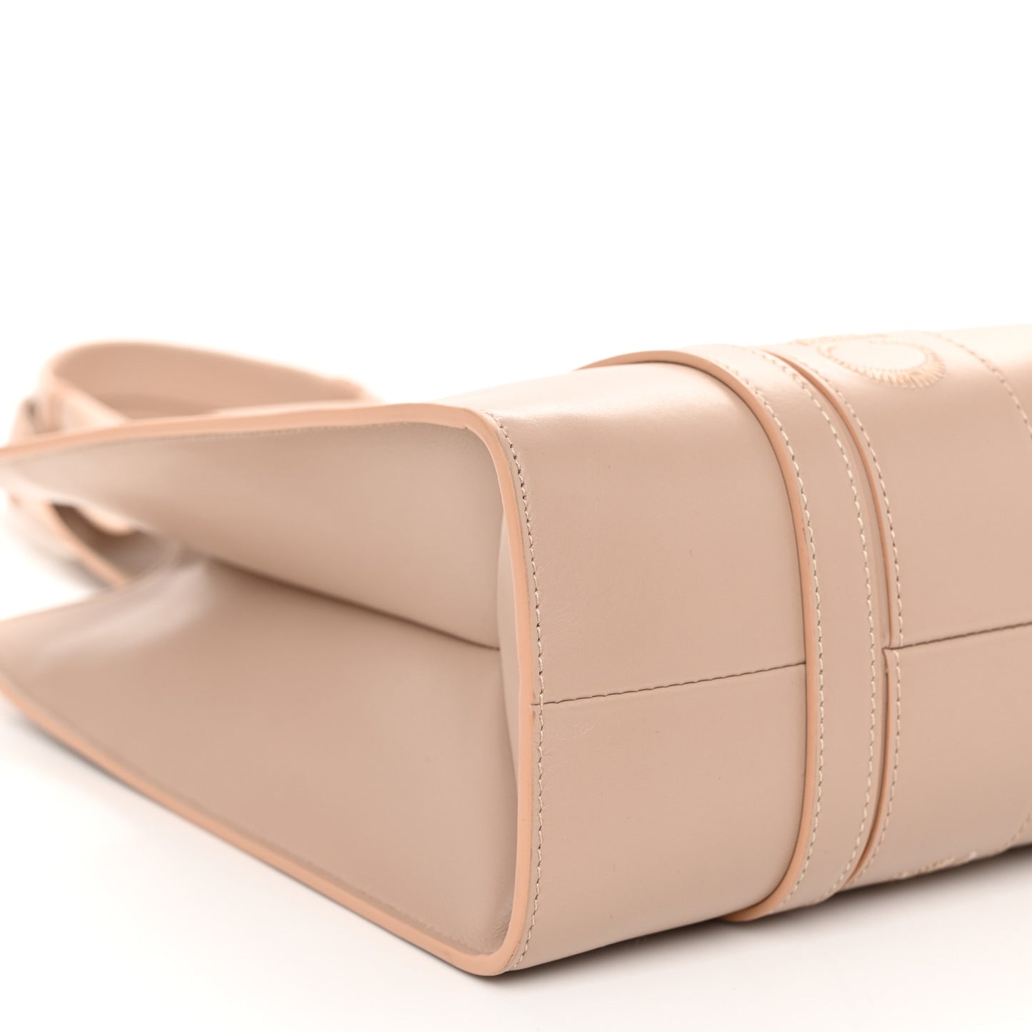 Calfskin Medium Woody Tote Nomad Beige