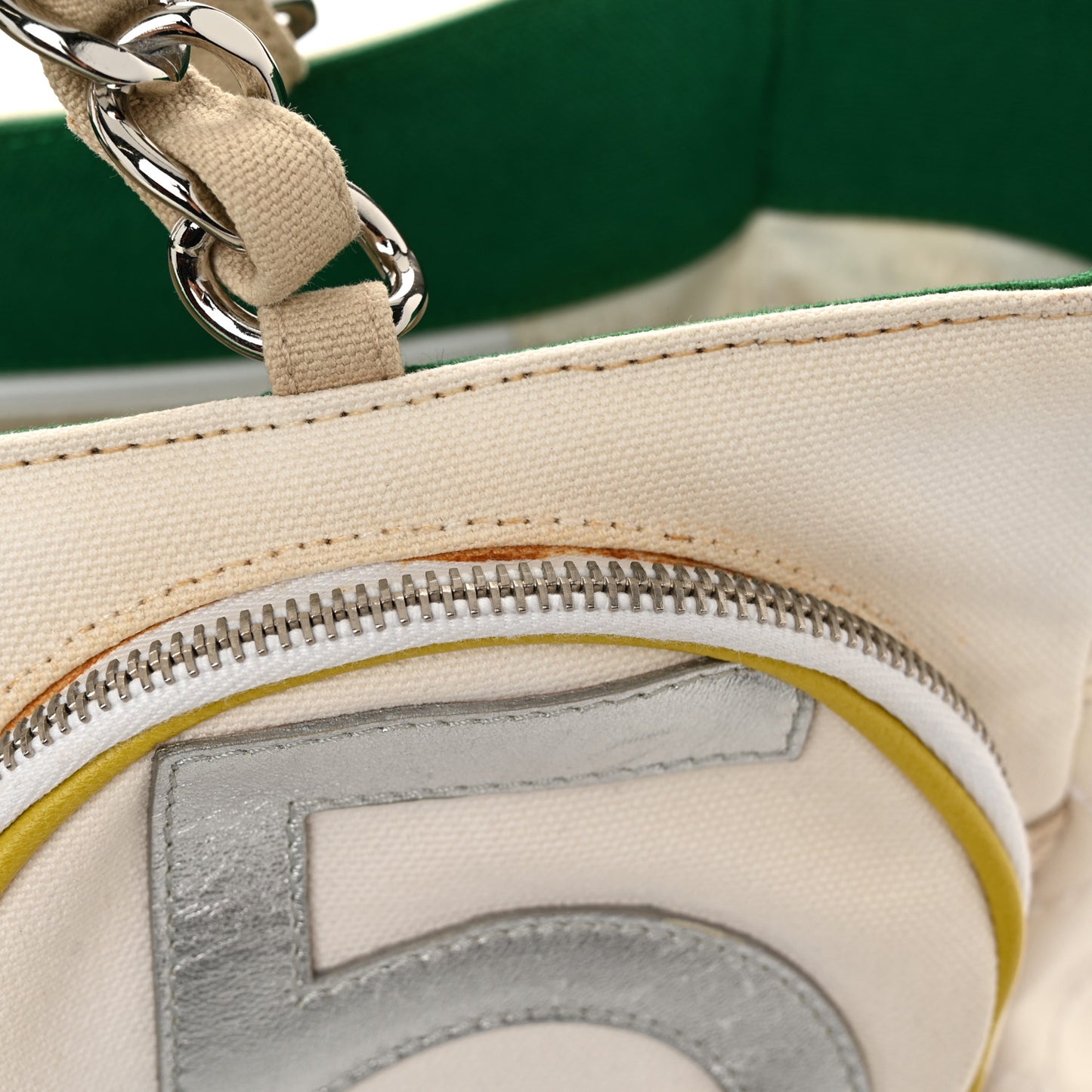 Canvas Quilted N°5 Shopping Tote Beige