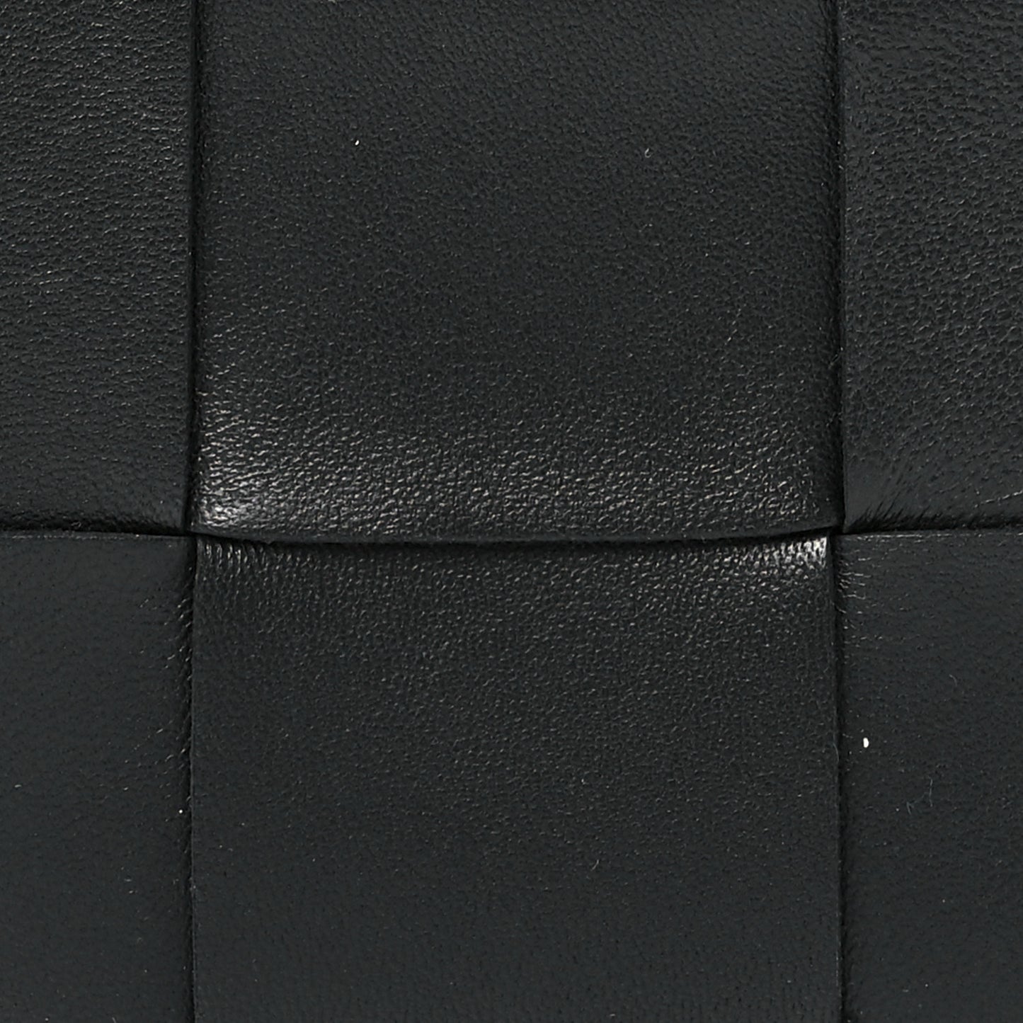 Nappa Maxi Intrecciato Zipped Card Case Black
