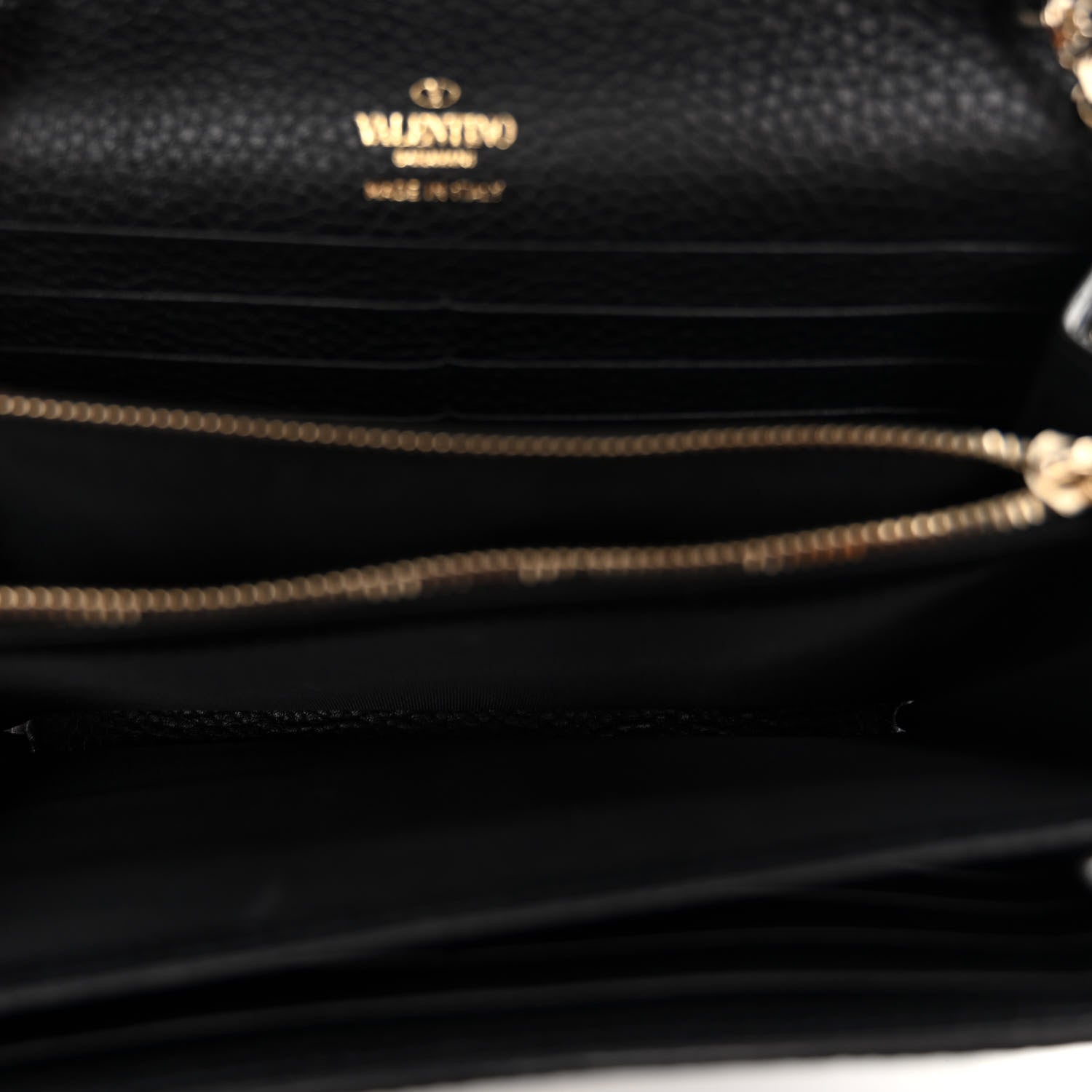 Valentino Garavani Pebbled Calfskin Rockstud Envelope Wallet on Chain Black 5 of 10