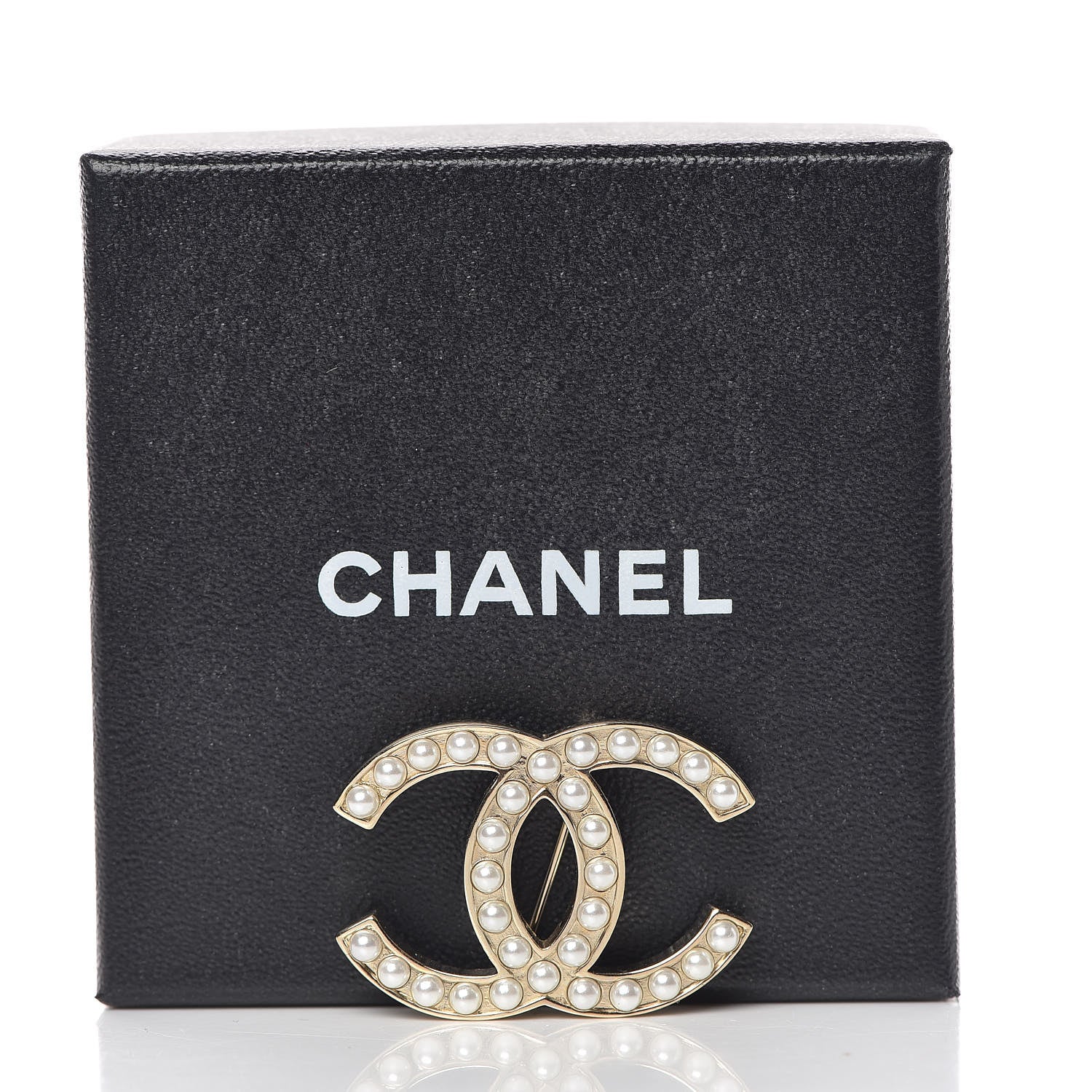 Chanel Pearl CC Brooch Gold 5 of 5
