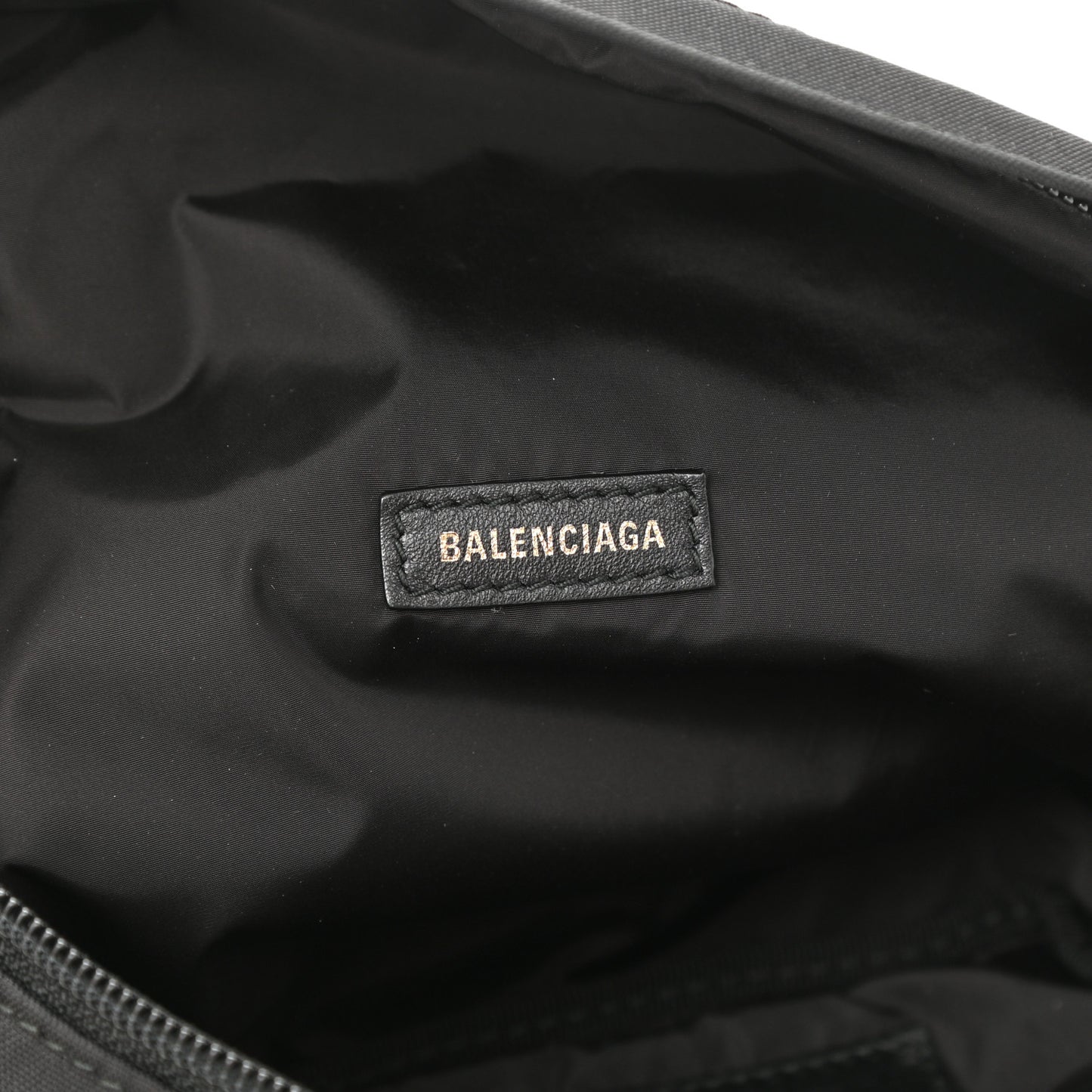 Nylon Wheel Logo Belt Bag Black