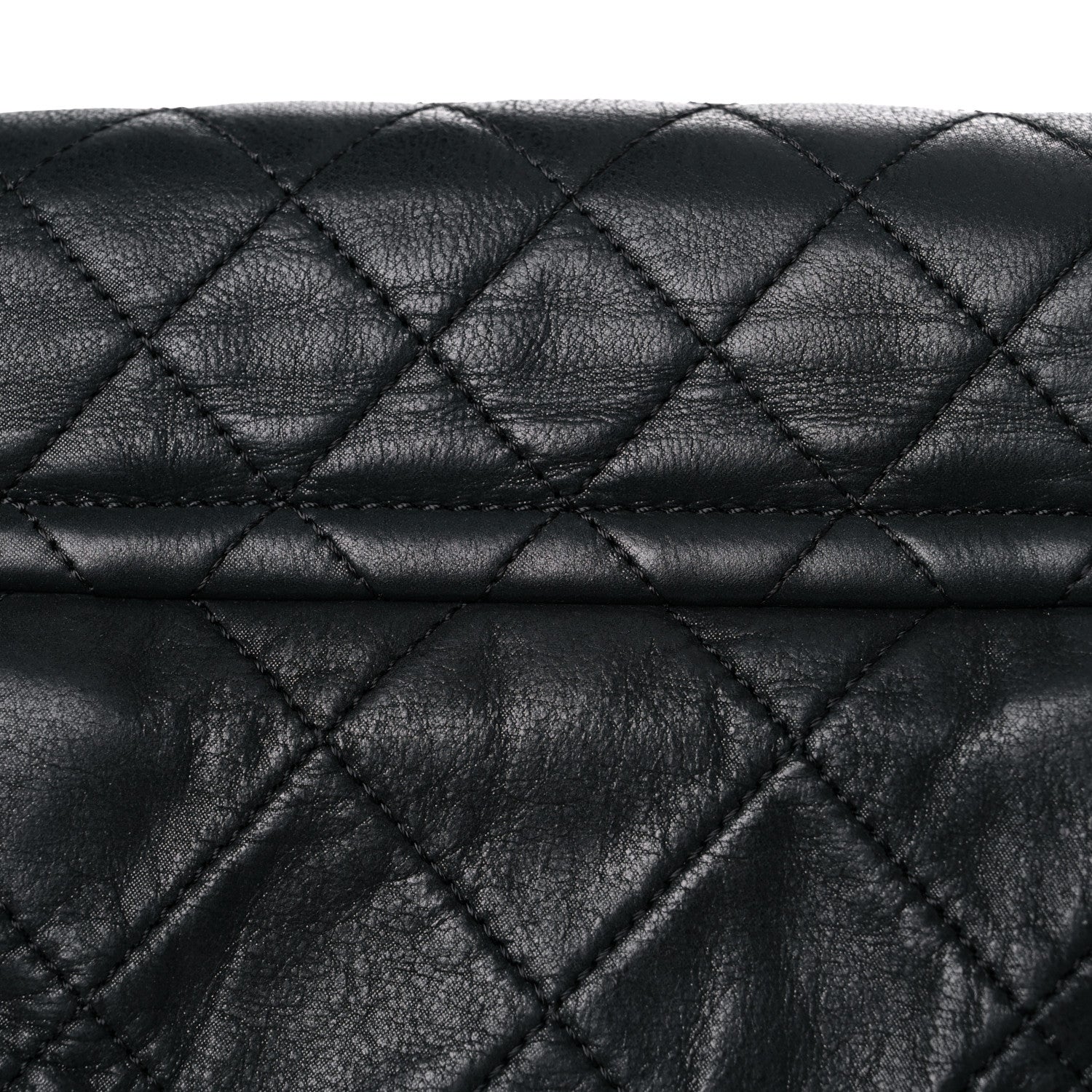Chanel Iridescent Calfskin Medium Chic Quilt Flap Black 17 of 20