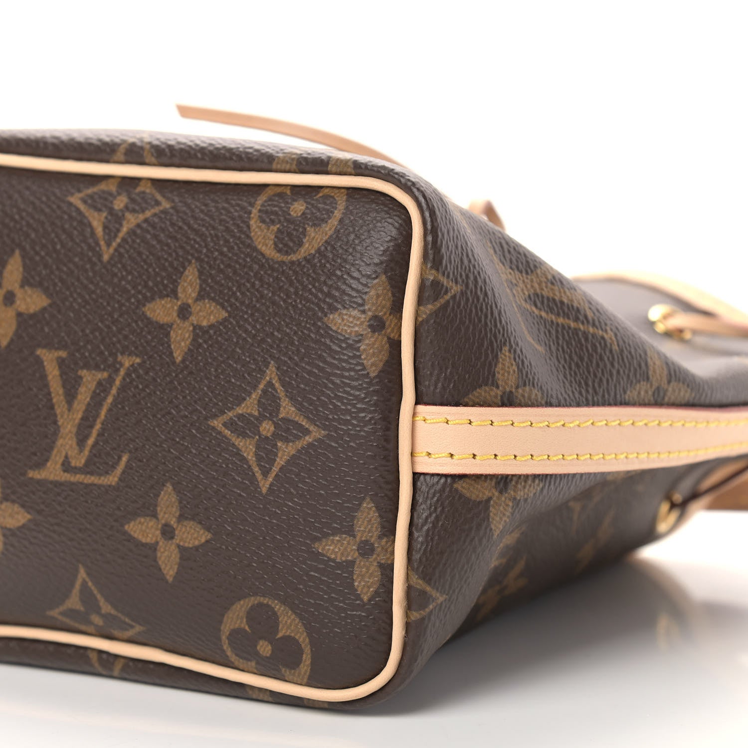 Louis Vuitton Monogram Nano Noe 9 of 9