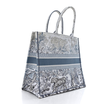 Christian Dior Gradient Canvas Embroidered Large Dioriviera Toile De Jouy Book Tote Blue 3 of 9