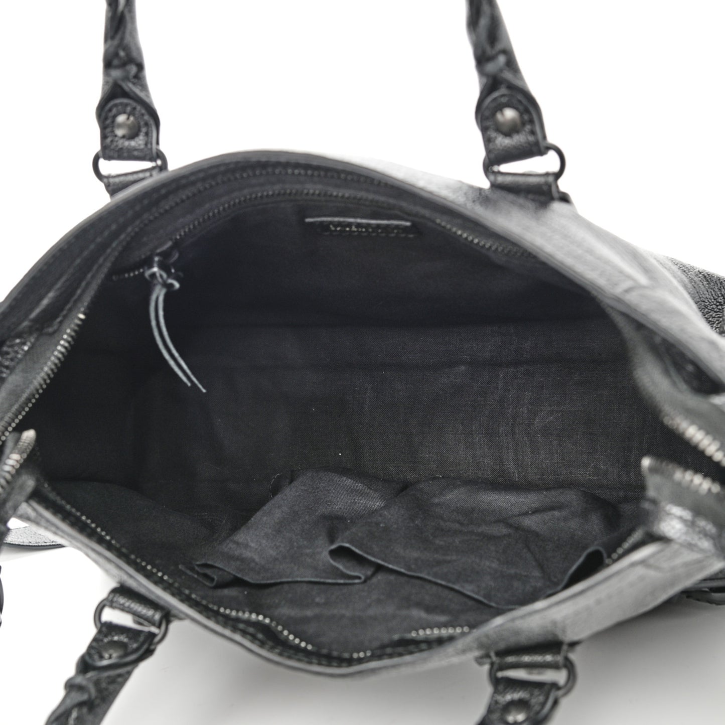 Chevre Black Metallic Edge Hardware S City Black