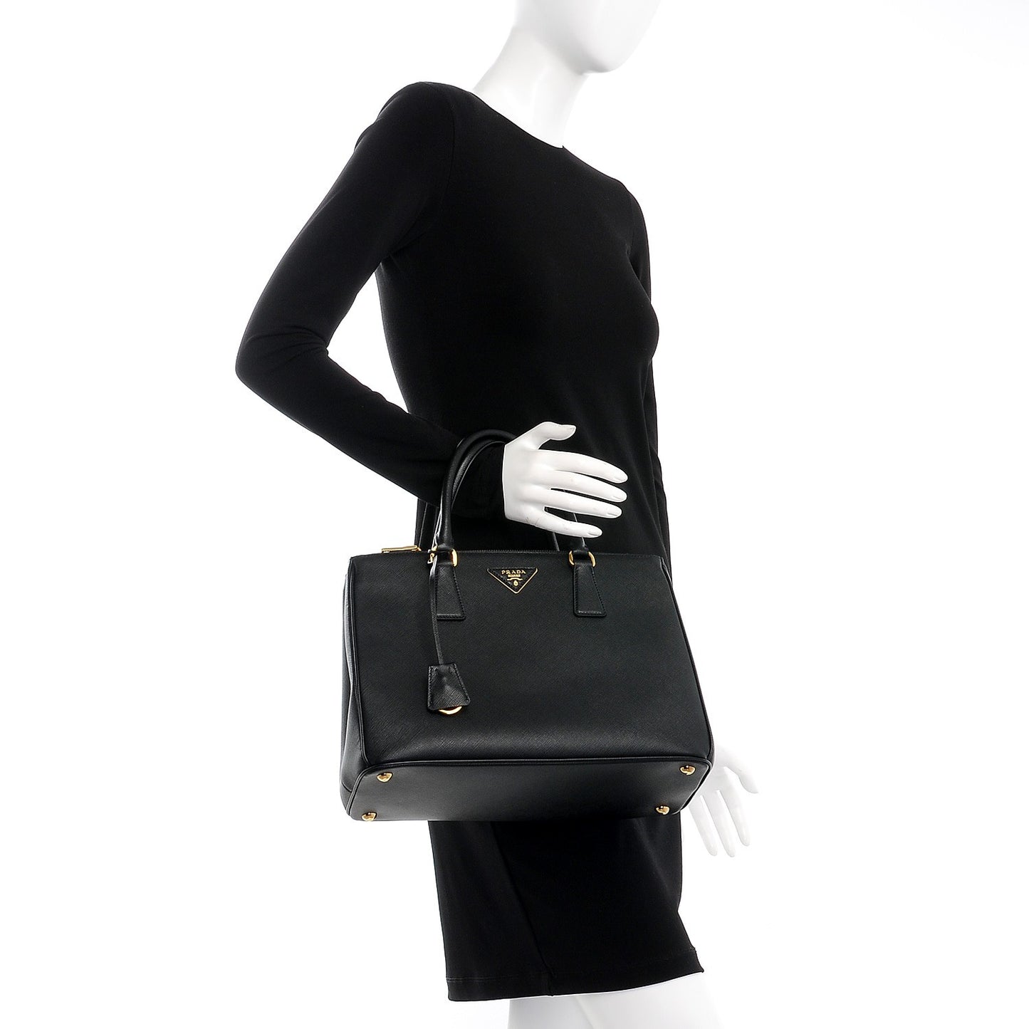 Saffiano Medium Galleria Double Zip Tote Black