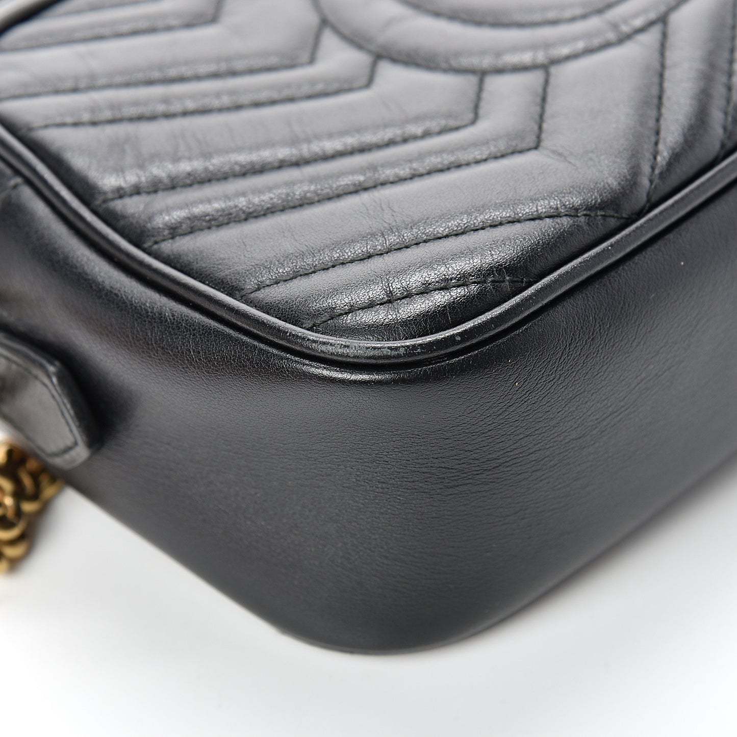 Calfskin Matelasse Small GG Marmont Chain Shoulder Bag Black