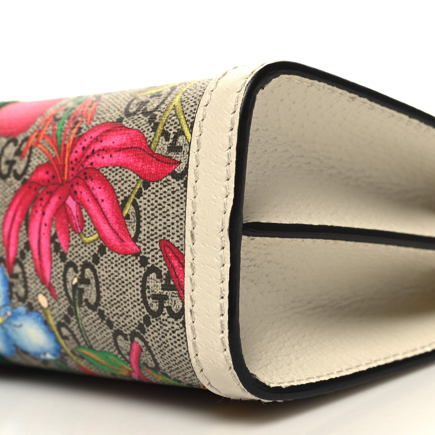 GG Supreme Monogram Flora Web Small Ophidia Chain Shoulder Bag White