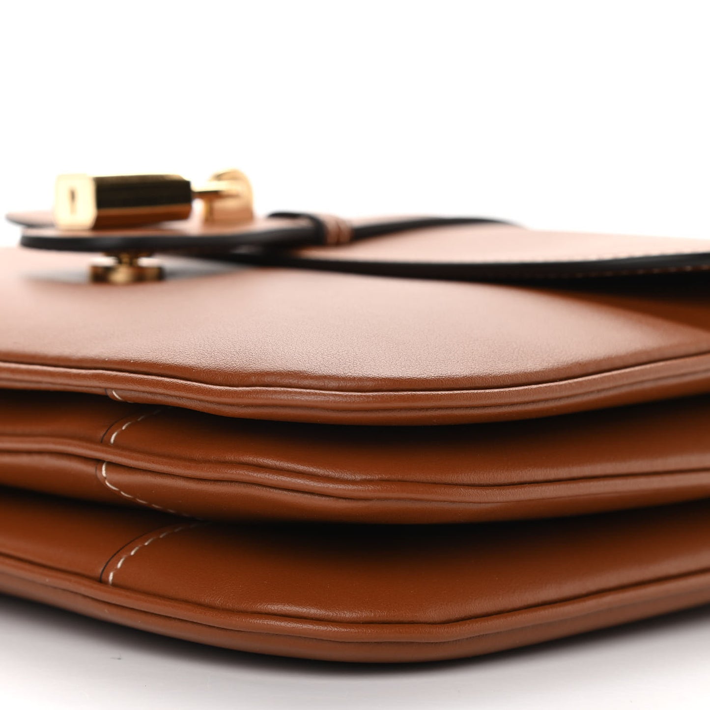 Smooth Calfskin Medium Tabou Tan