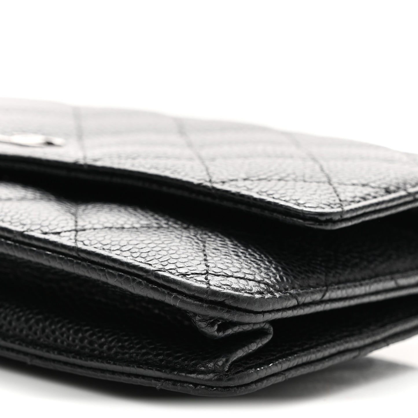 Caviar Quilted Wallet on Chain WOC Black
